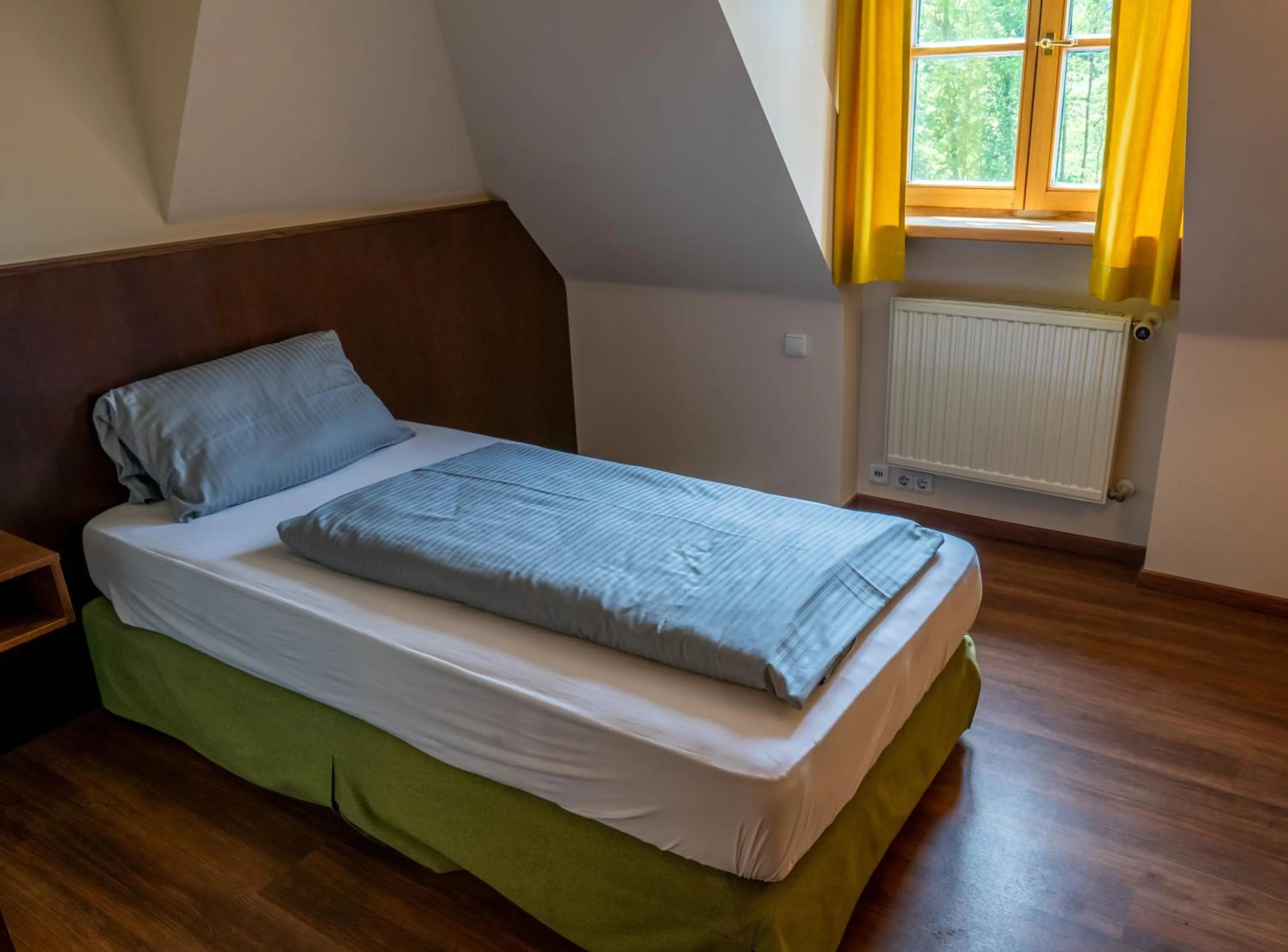 Bed in Hotel Restaurant Taverna