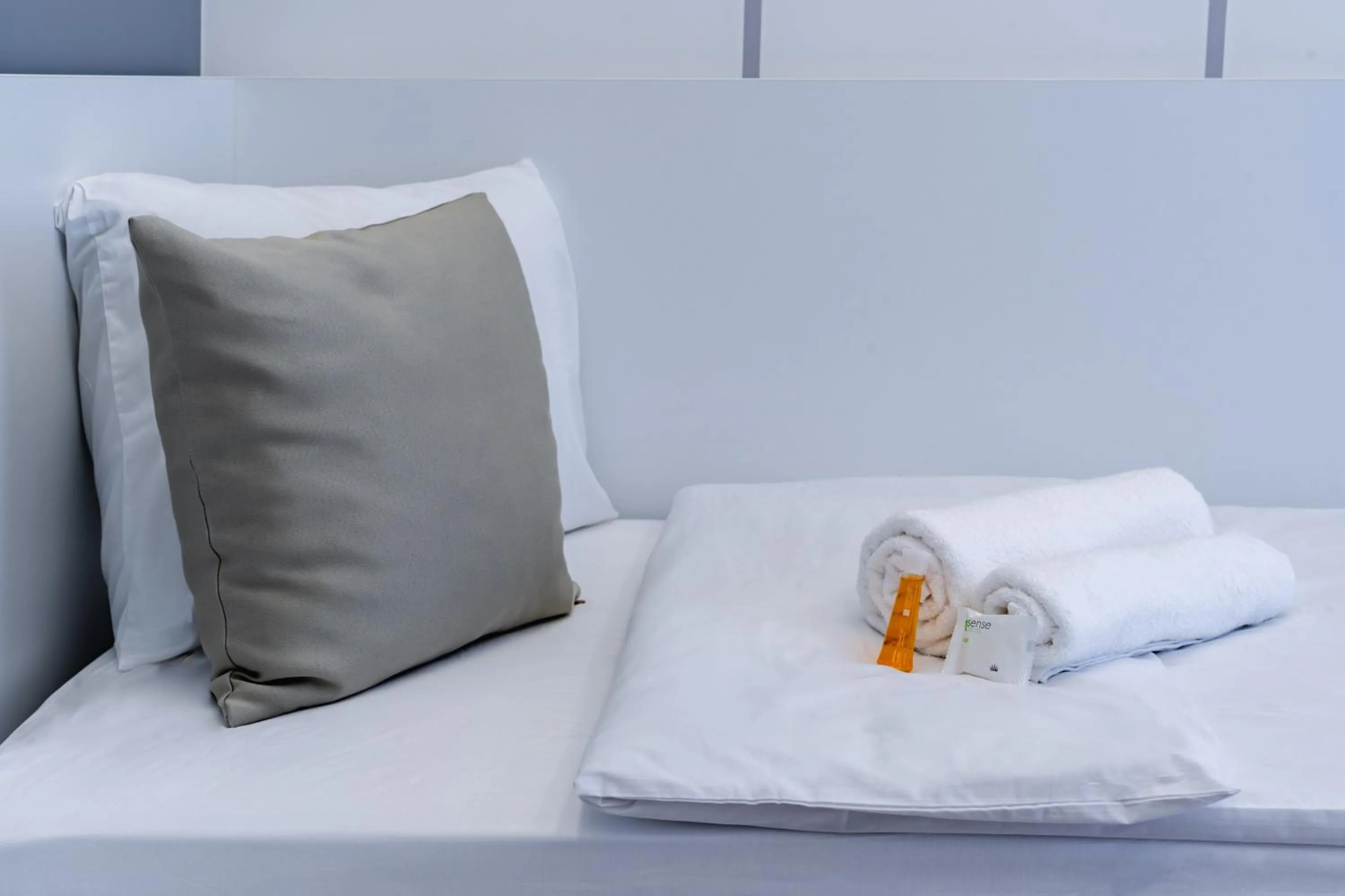 Bed in Airport Budapest Noa Panzió Noa Hotel