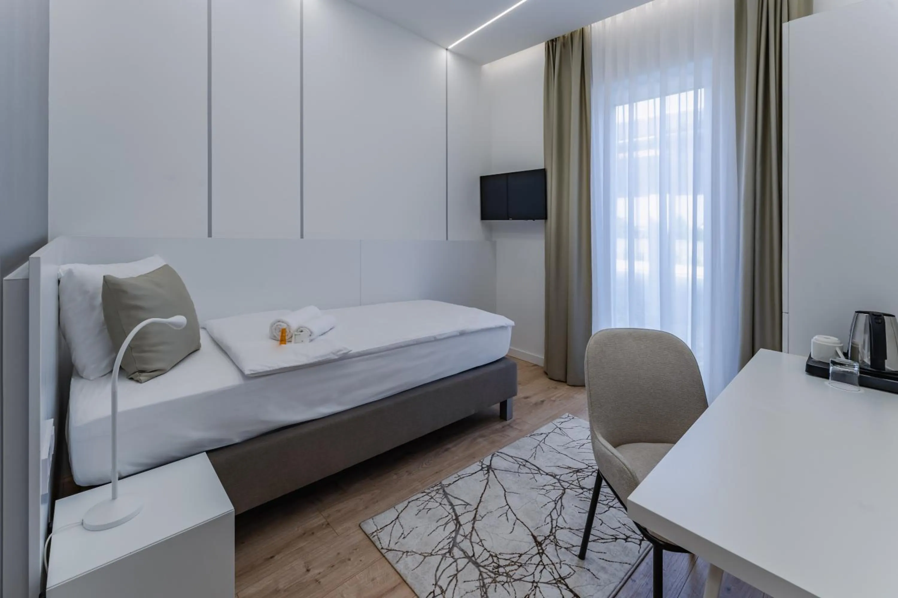 Bed in Airport Budapest Noa Panzió Noa Hotel