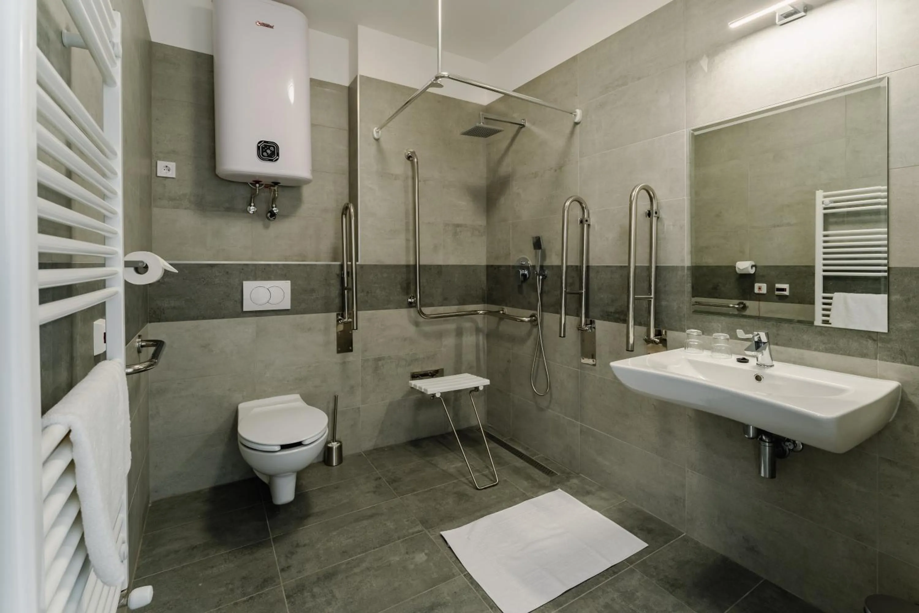 Facility for disabled guests in Airport Budapest Noa Panzió Noa Hotel