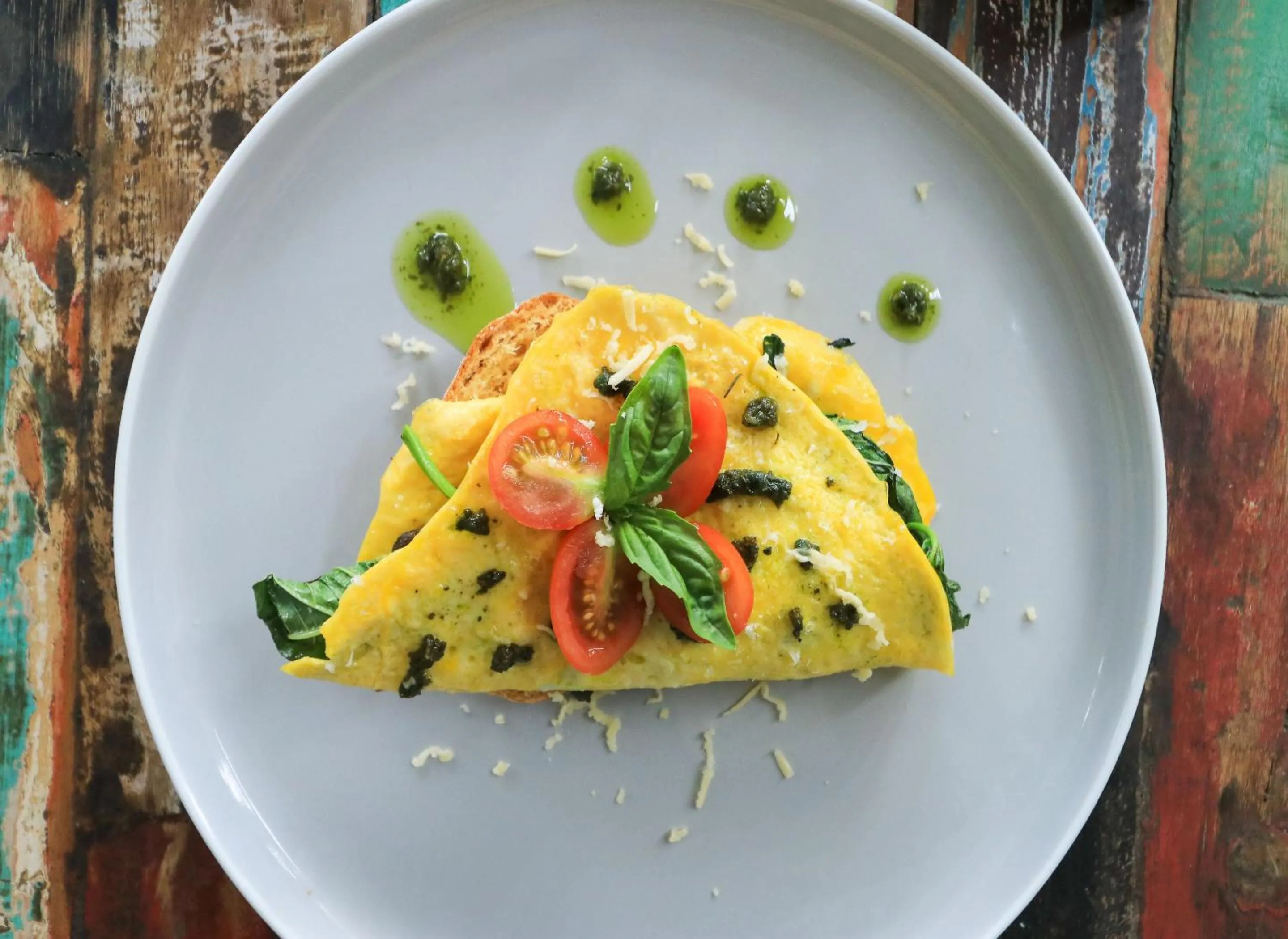 Breakfast in The Wina Echo Beach Guest House