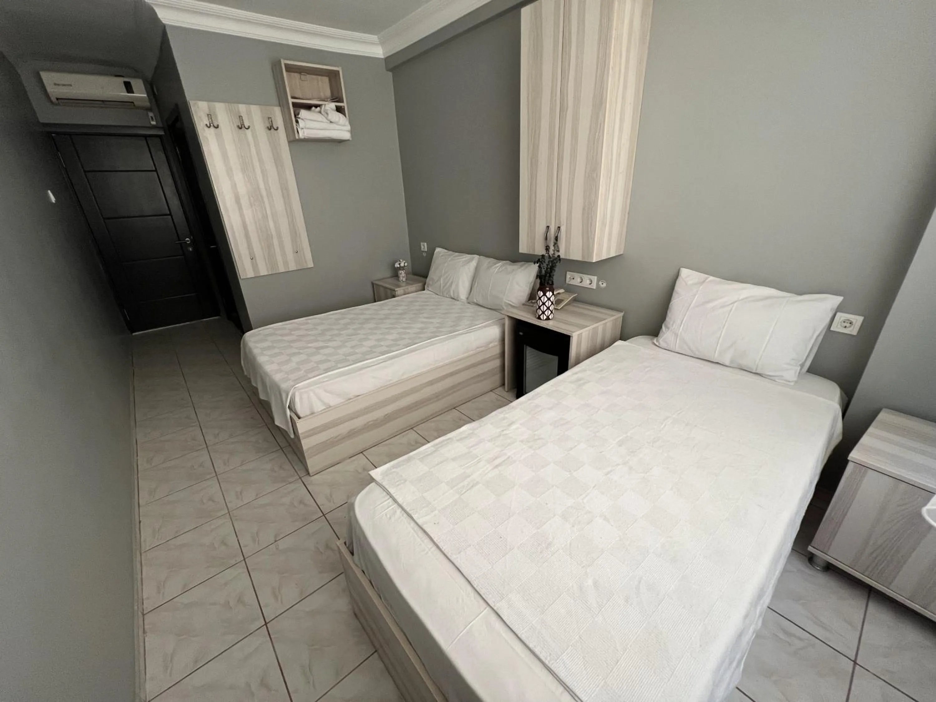 Massage, Bed in Hotel Prima