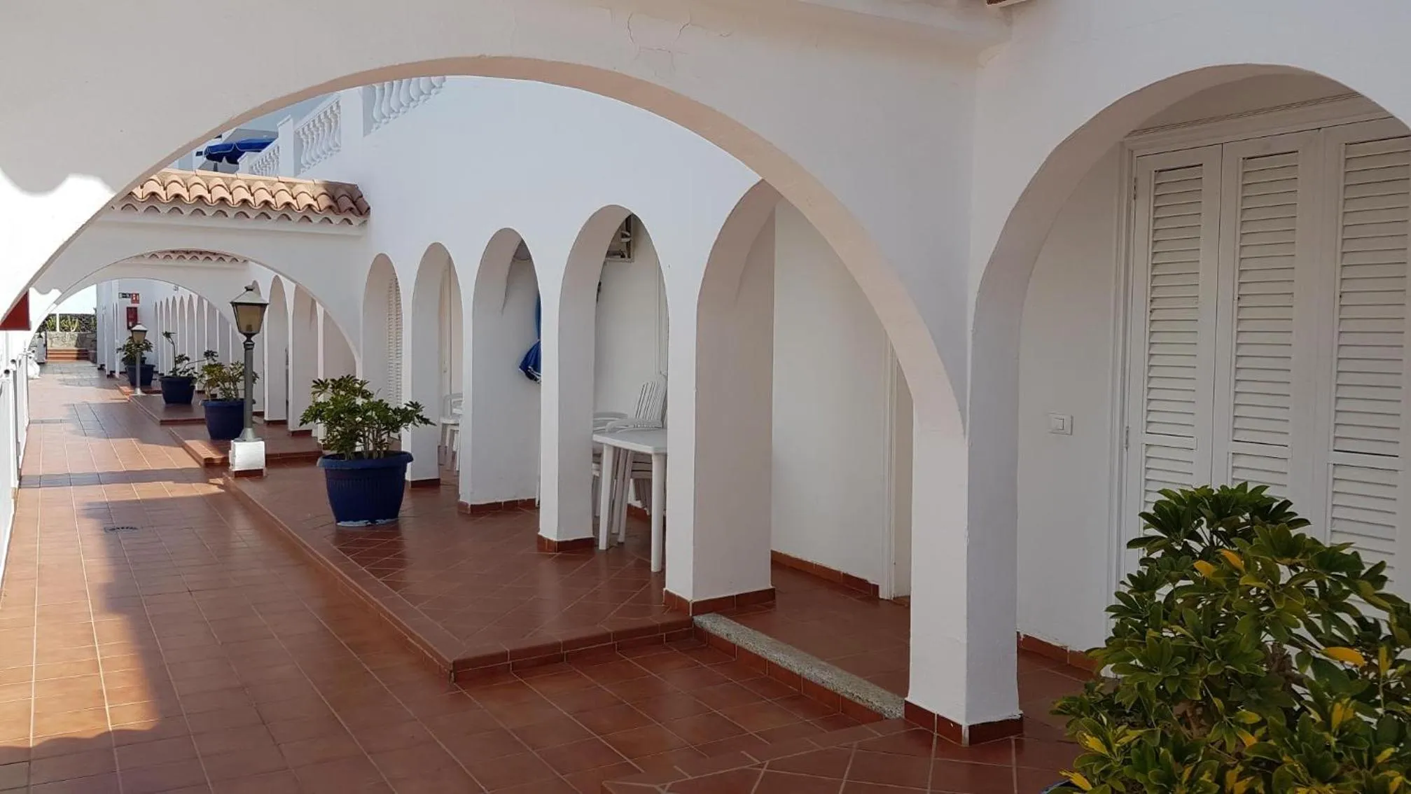 Property building in Ona el Marqués