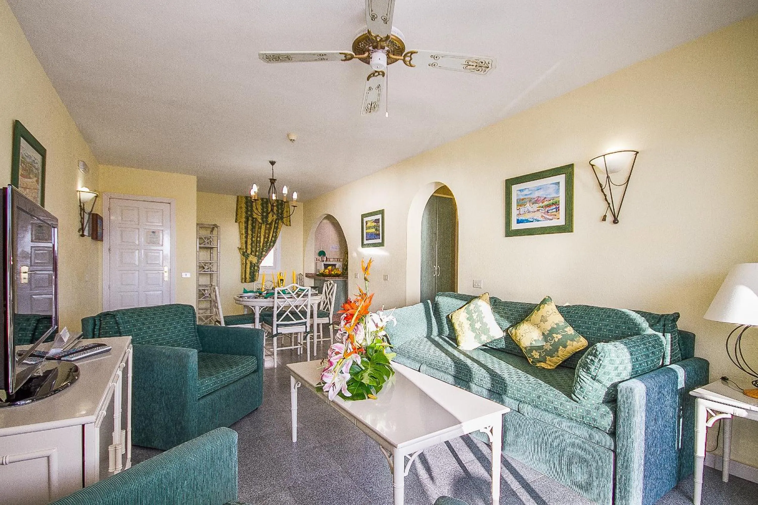 Living room in Ona el Marqués