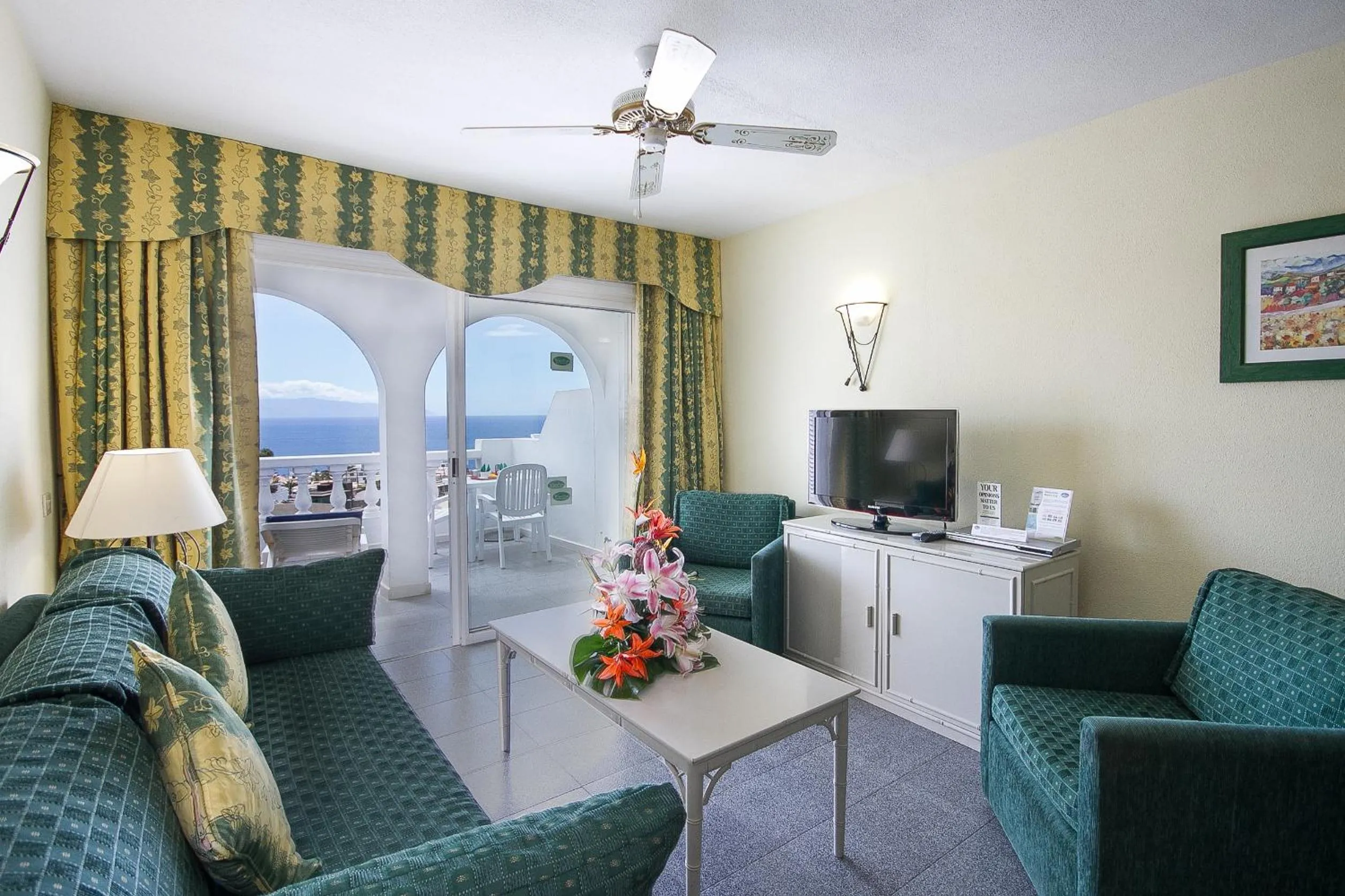 Living room in Ona el Marqués