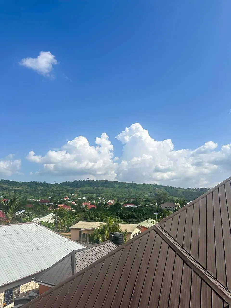 Mountain view in Senalli Hotel