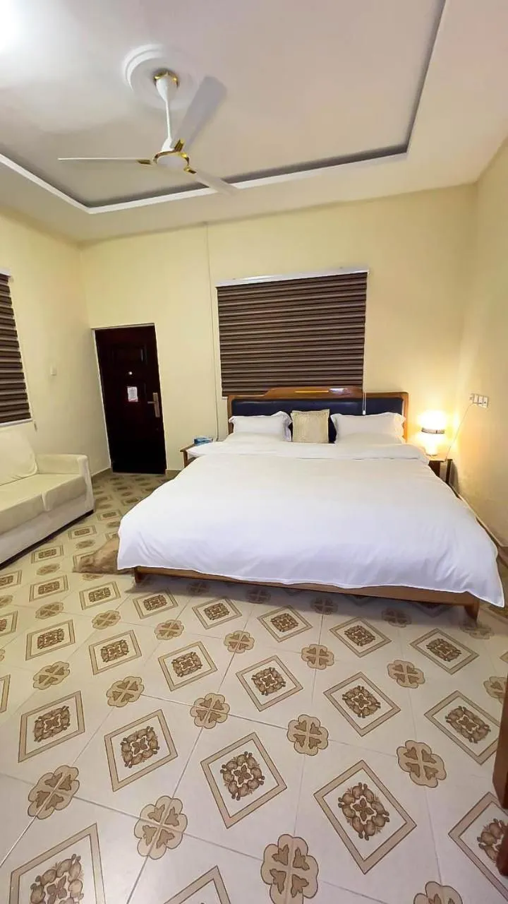 Bed in Senalli Hotel