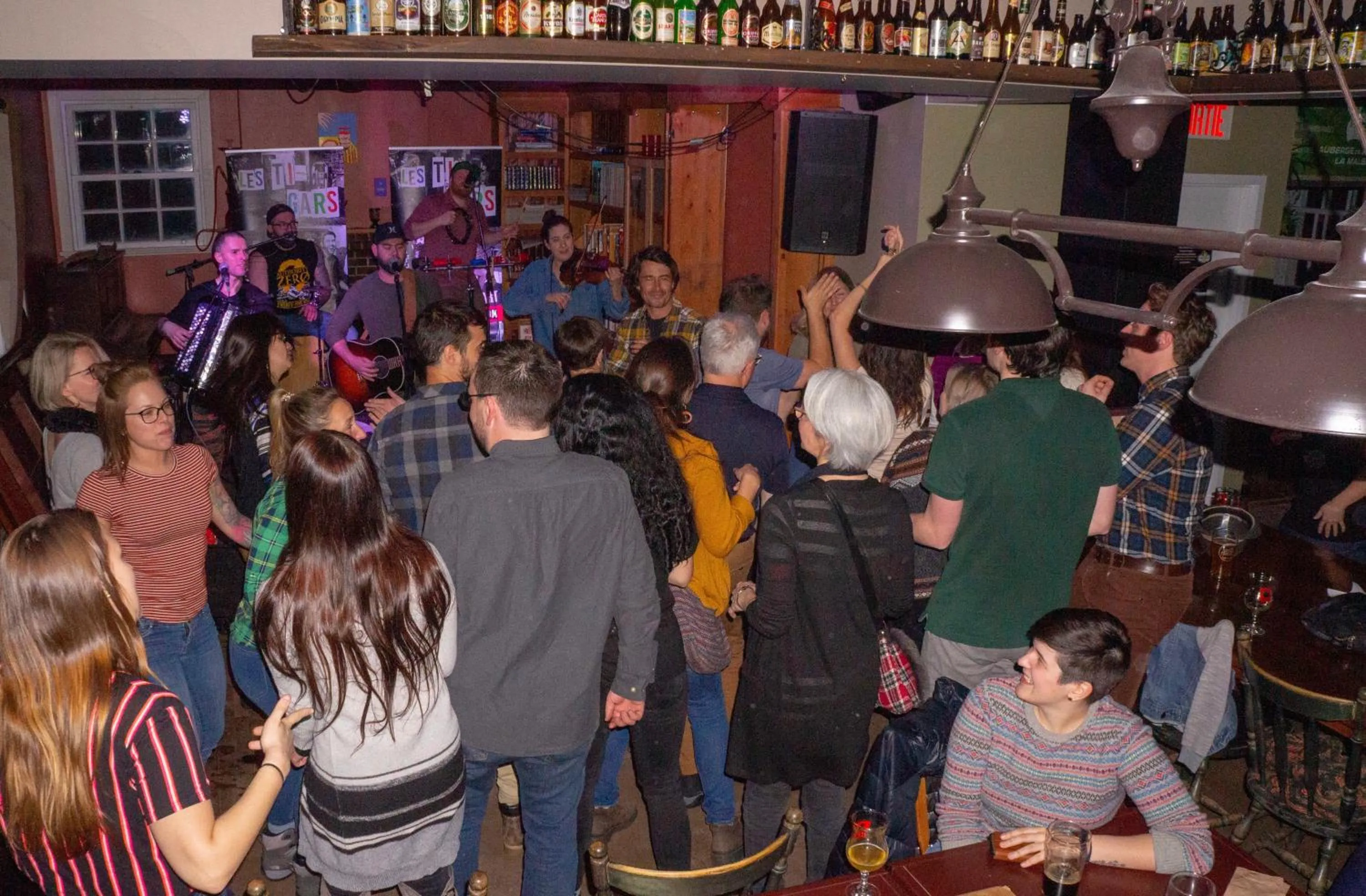 Lounge or bar in La Secousse