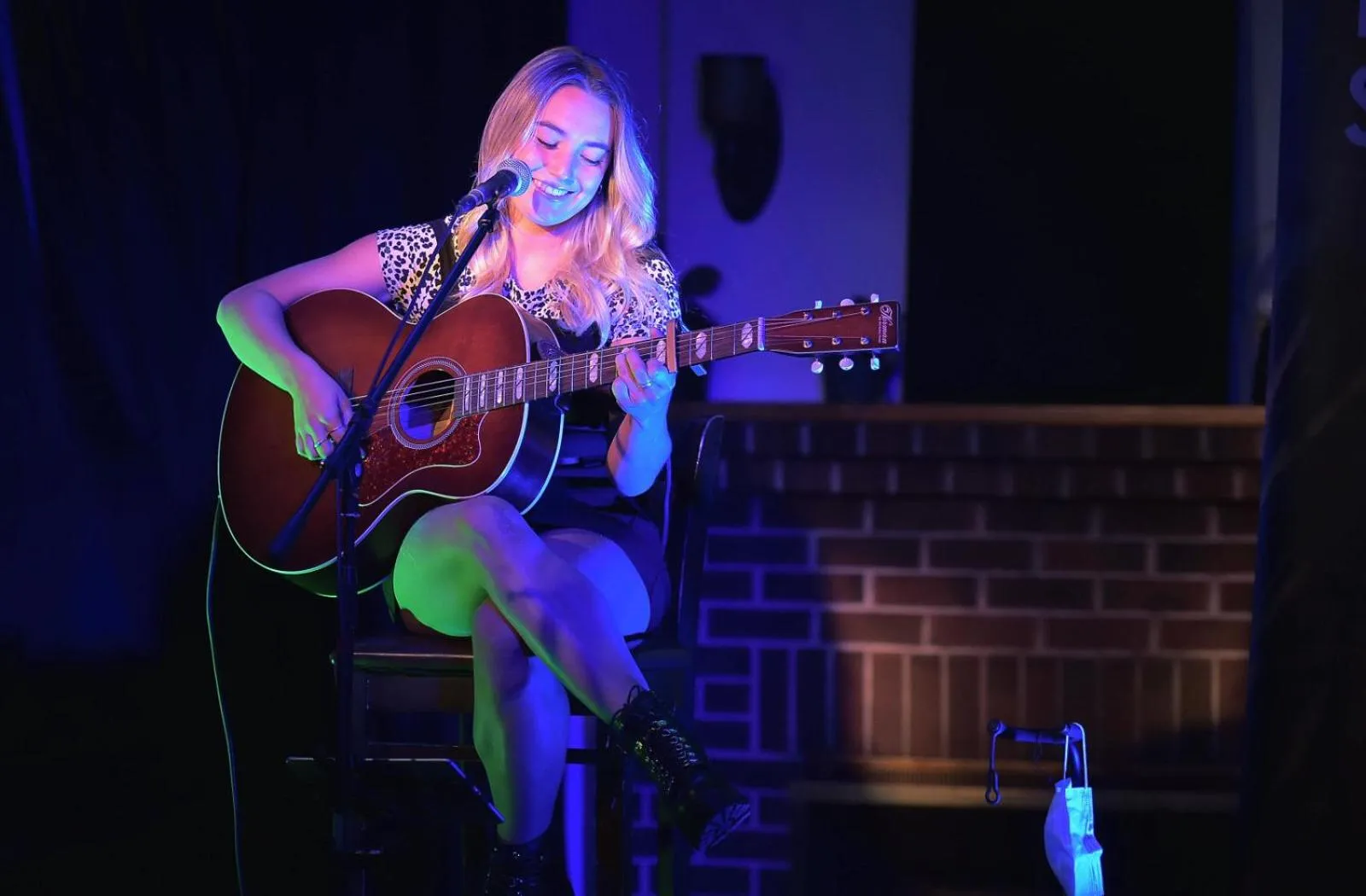 Lounge or bar in La Secousse