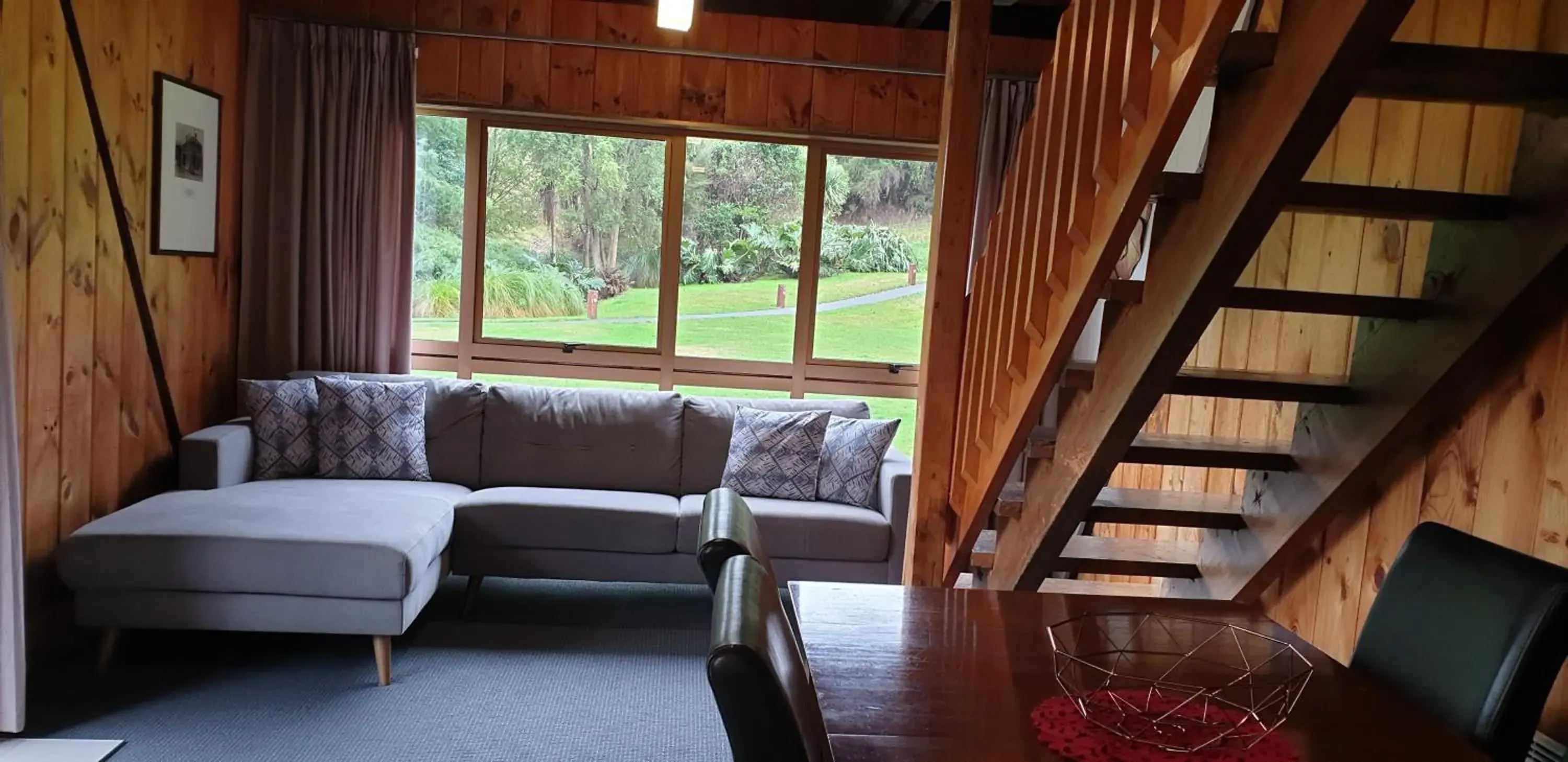 Three-Bedroom Chalet in Mt Vernon Three-Bedroom Chalet in Mt Vernon