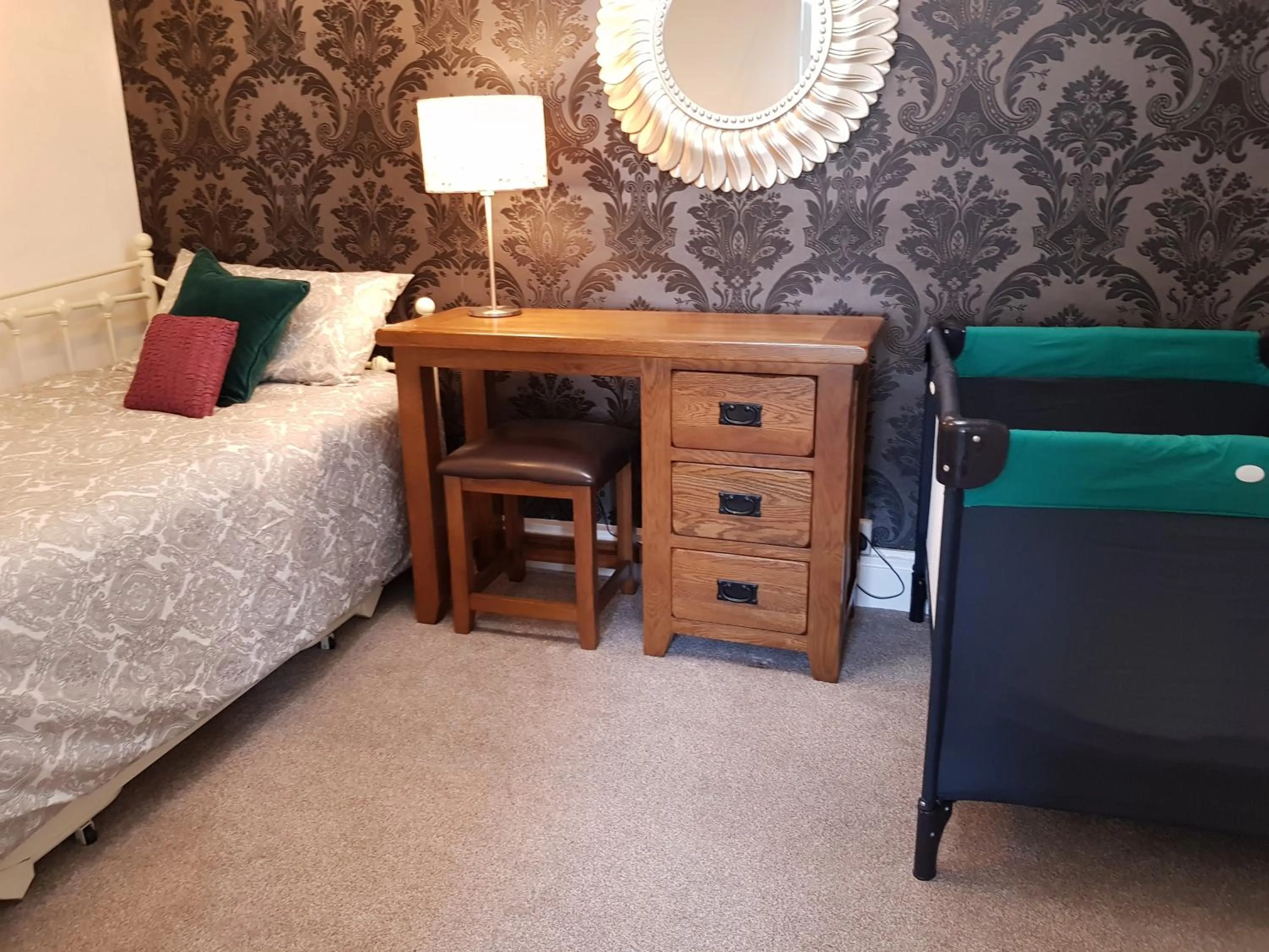 Bed in Ty Helyg Guest House