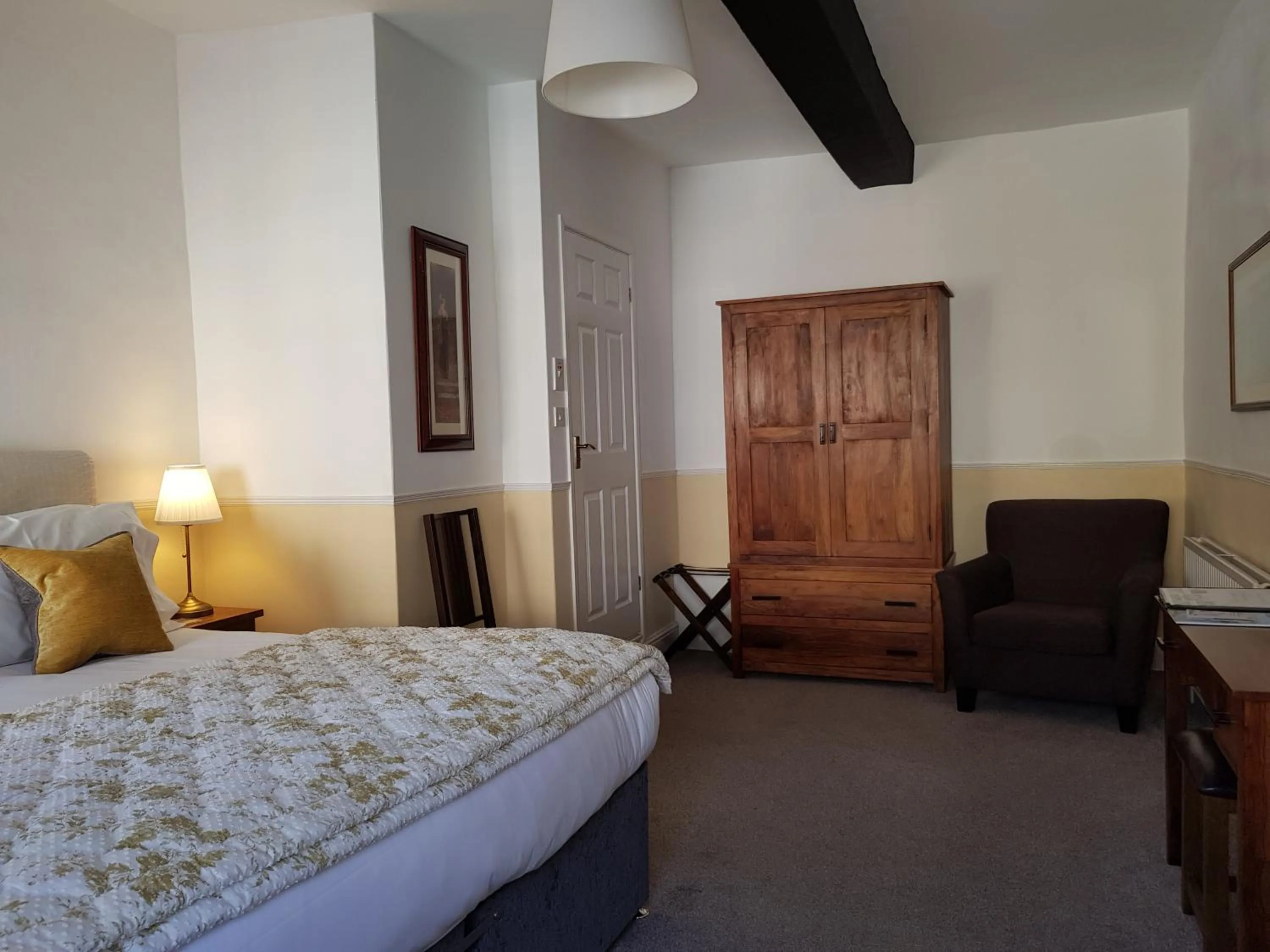 Bed in Ty Helyg Guest House