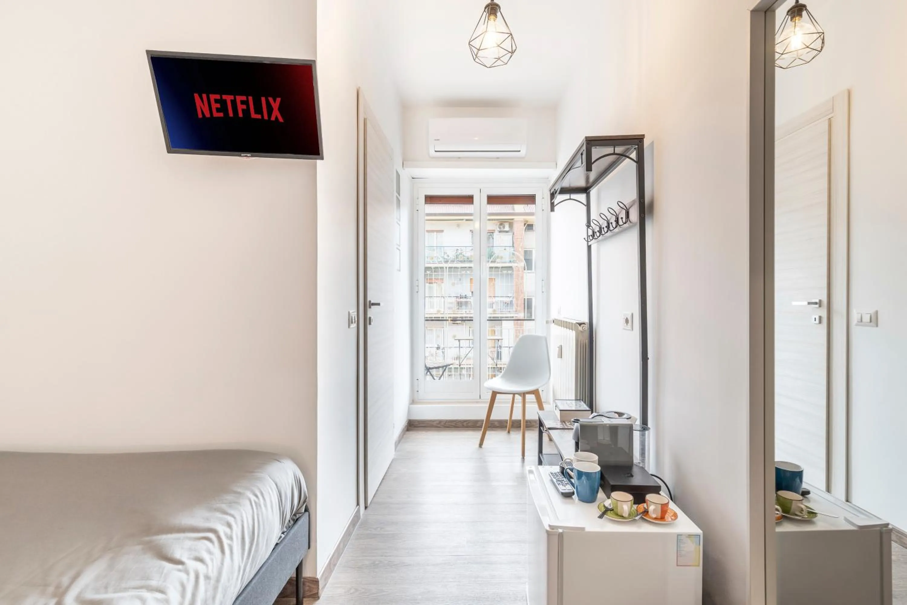 TV and multimedia, Bed in Bnb Drive In