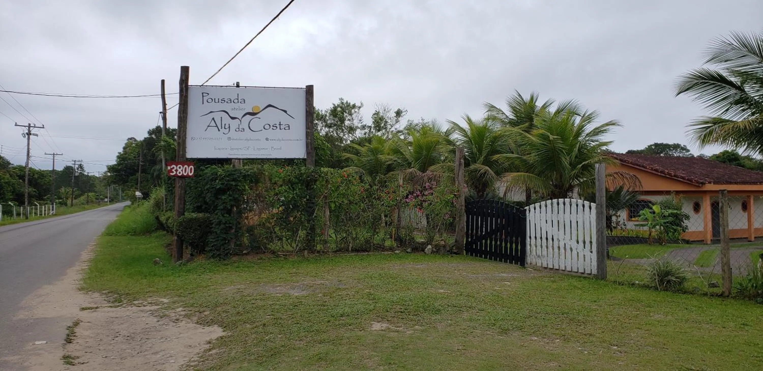 Day in Pousada Atelier Aly da Costa