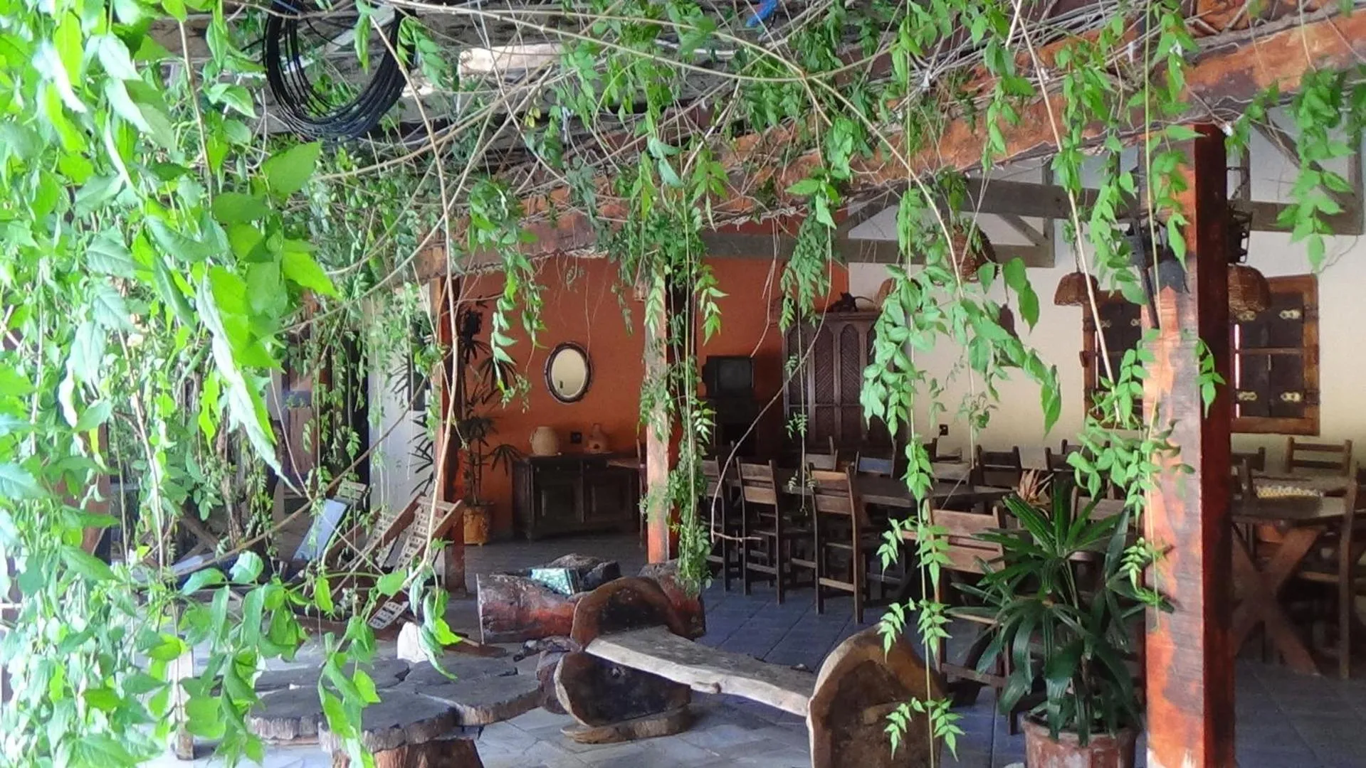 Spring in Pousada Atelier Aly da Costa