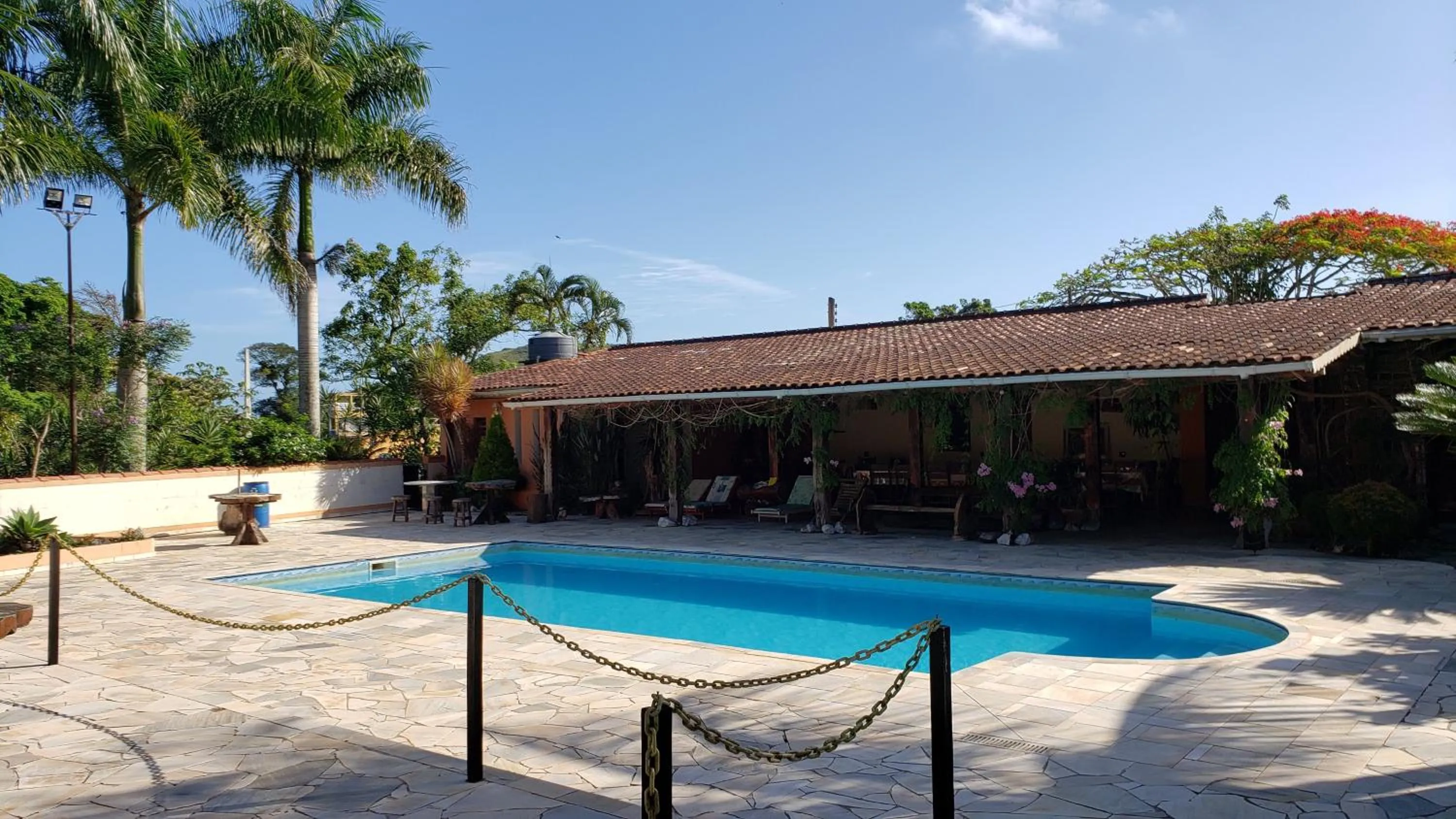 Patio in Pousada Atelier Aly da Costa