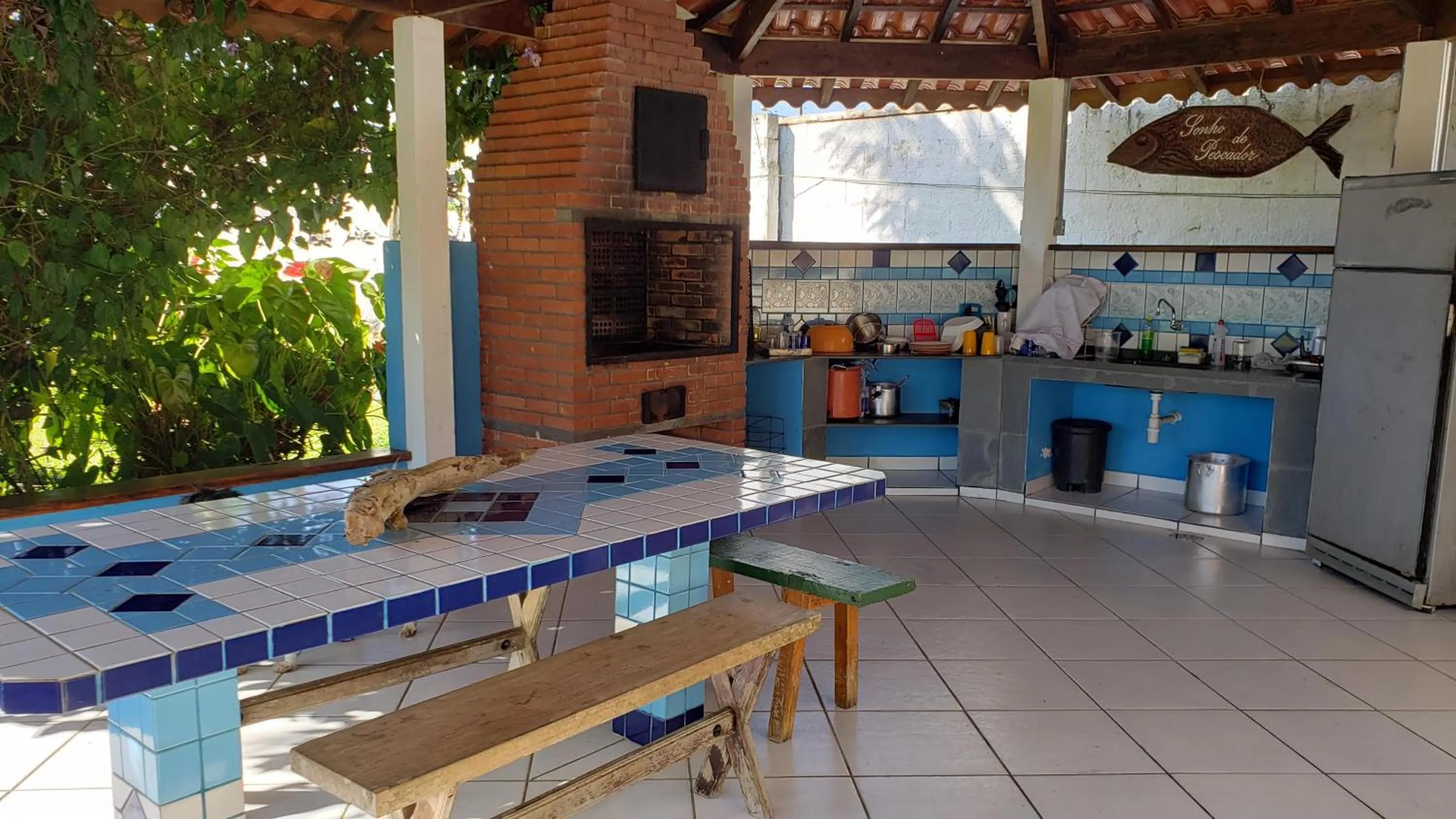 Kitchen or kitchenette in Pousada Atelier Aly da Costa