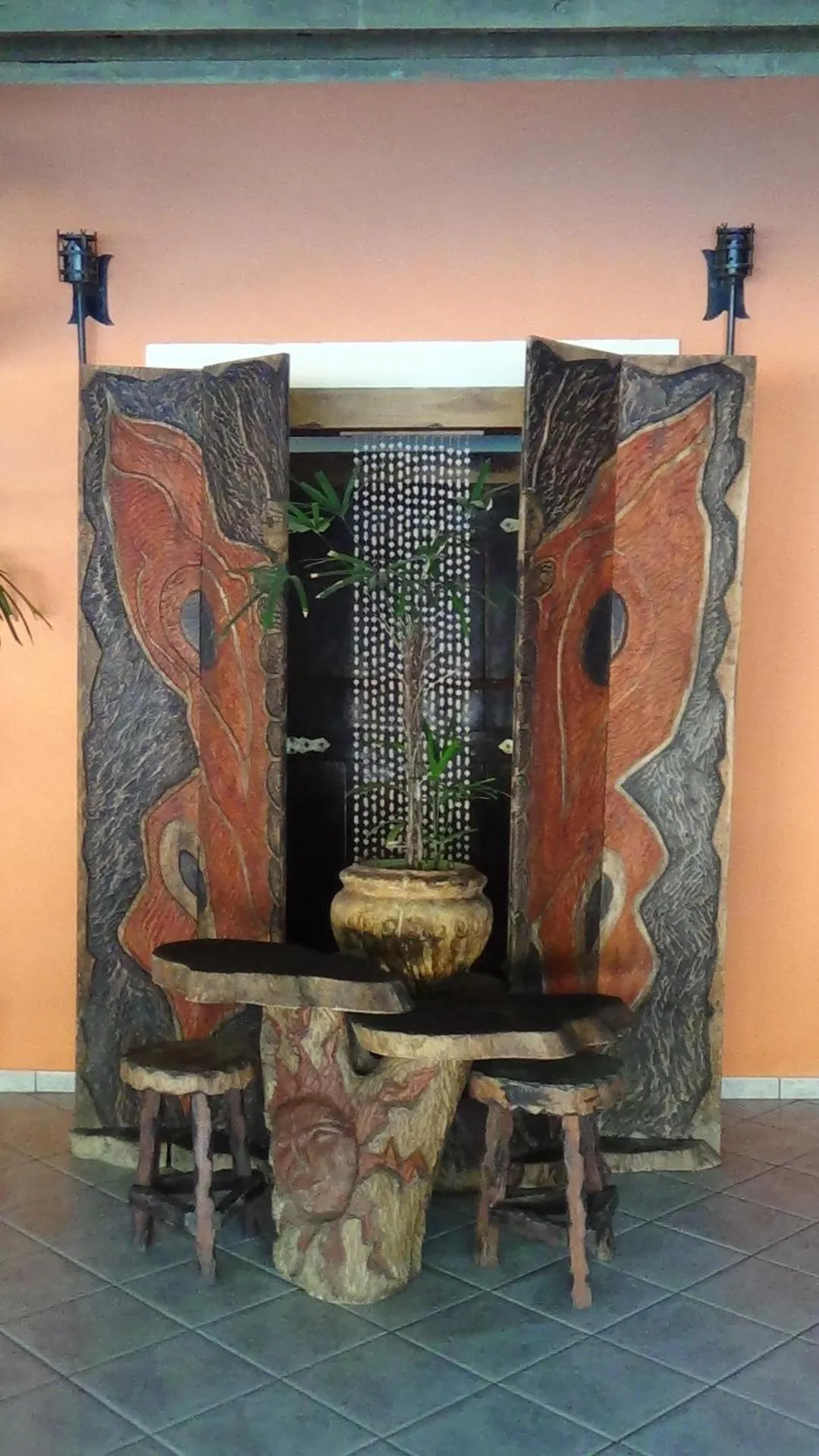 Seating area in Pousada Atelier Aly da Costa