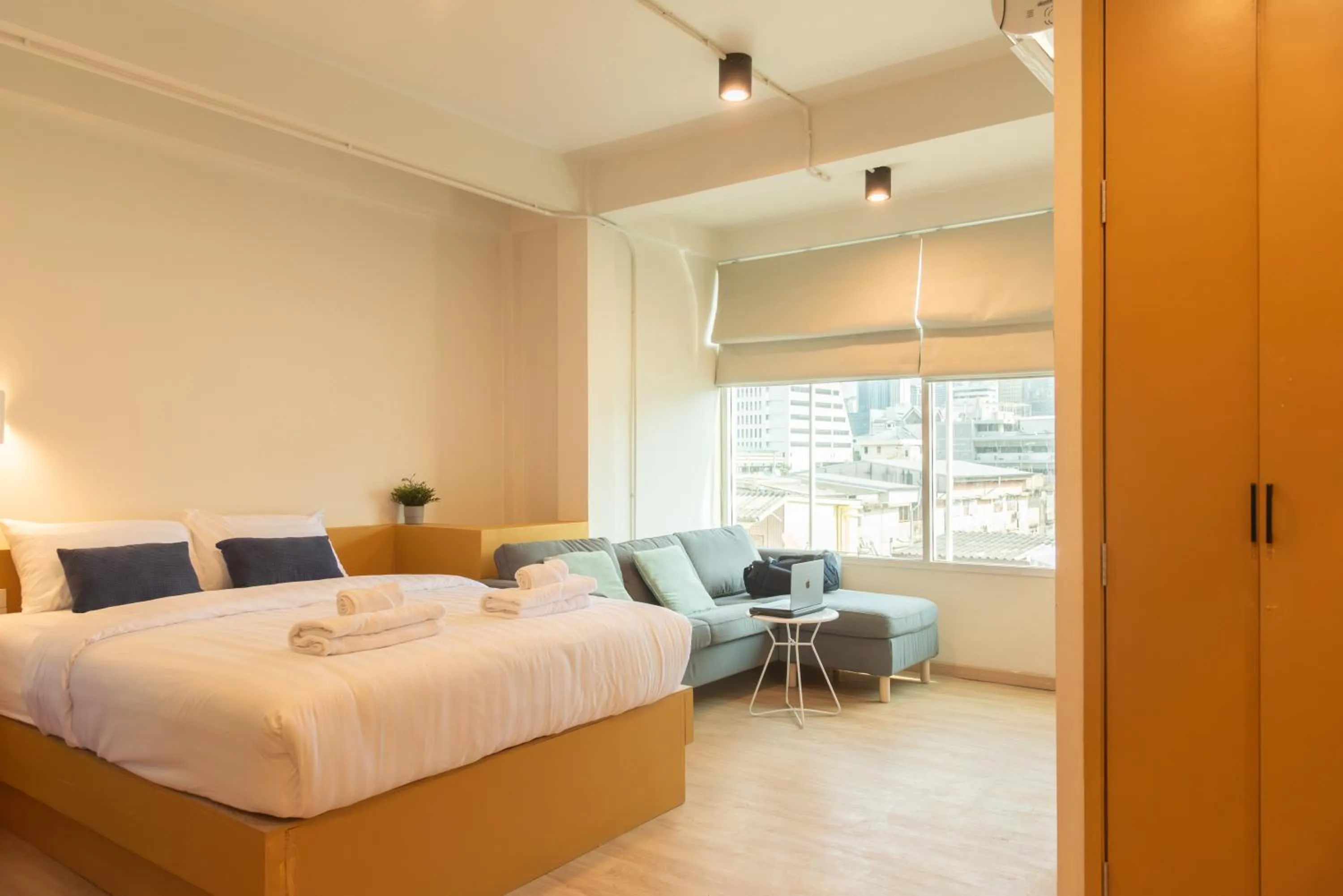 Bed in Samyan Story Boutique Hotel