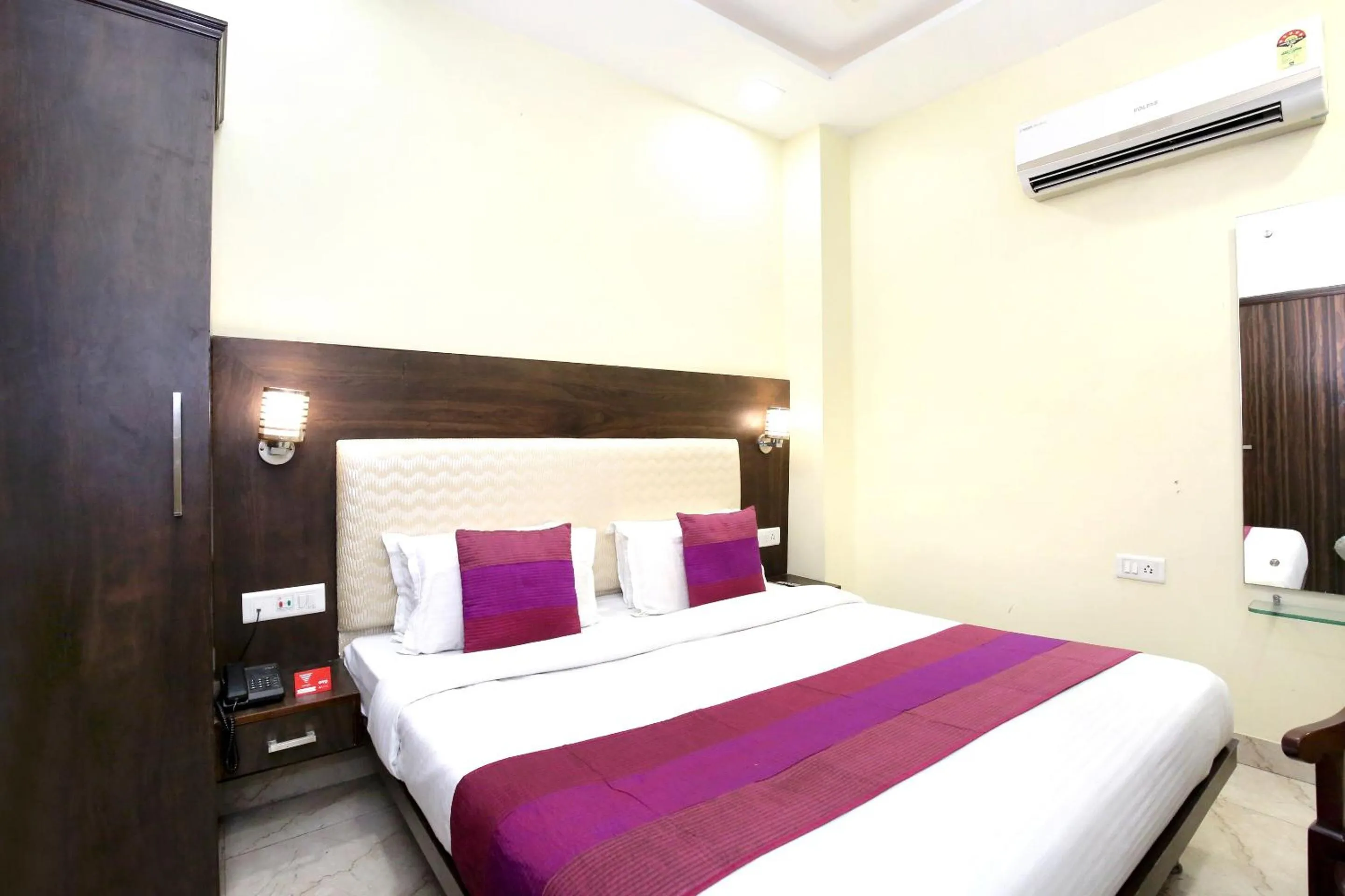 Bedroom, Bed in Hotel O Grand Park