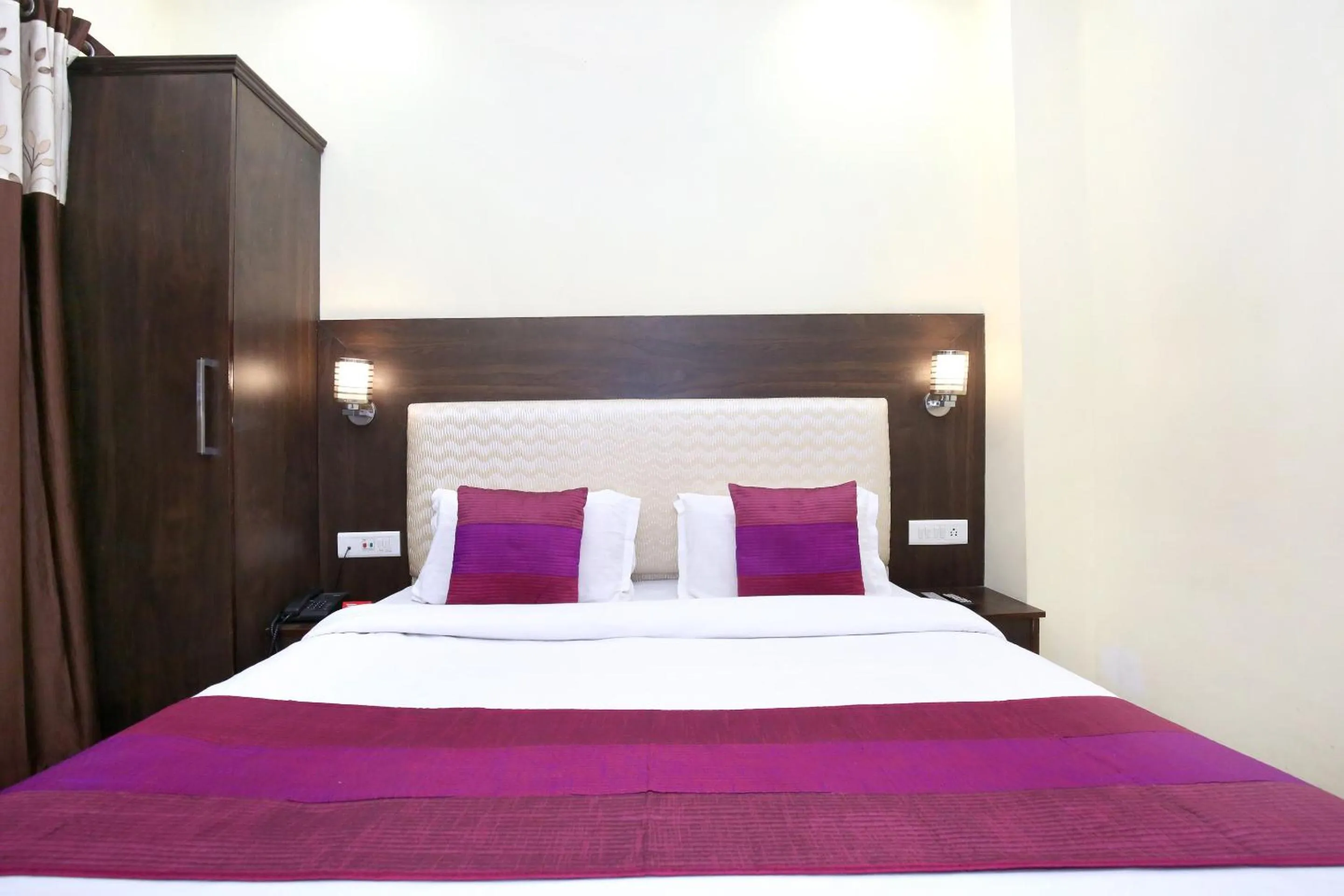 Bedroom, Bed in Hotel O Grand Park