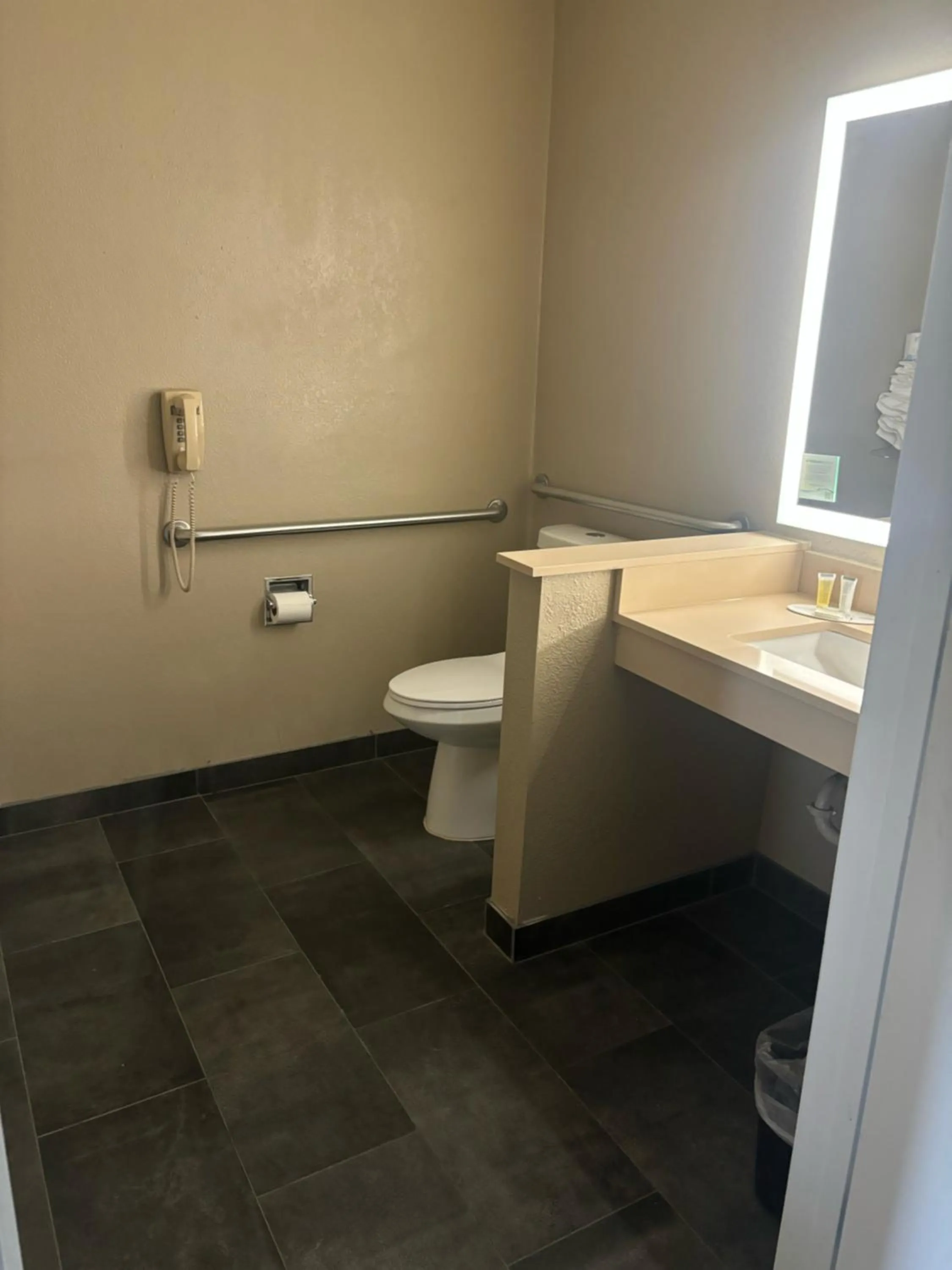 Bathroom in Super 8 by Wyndham Escanaba