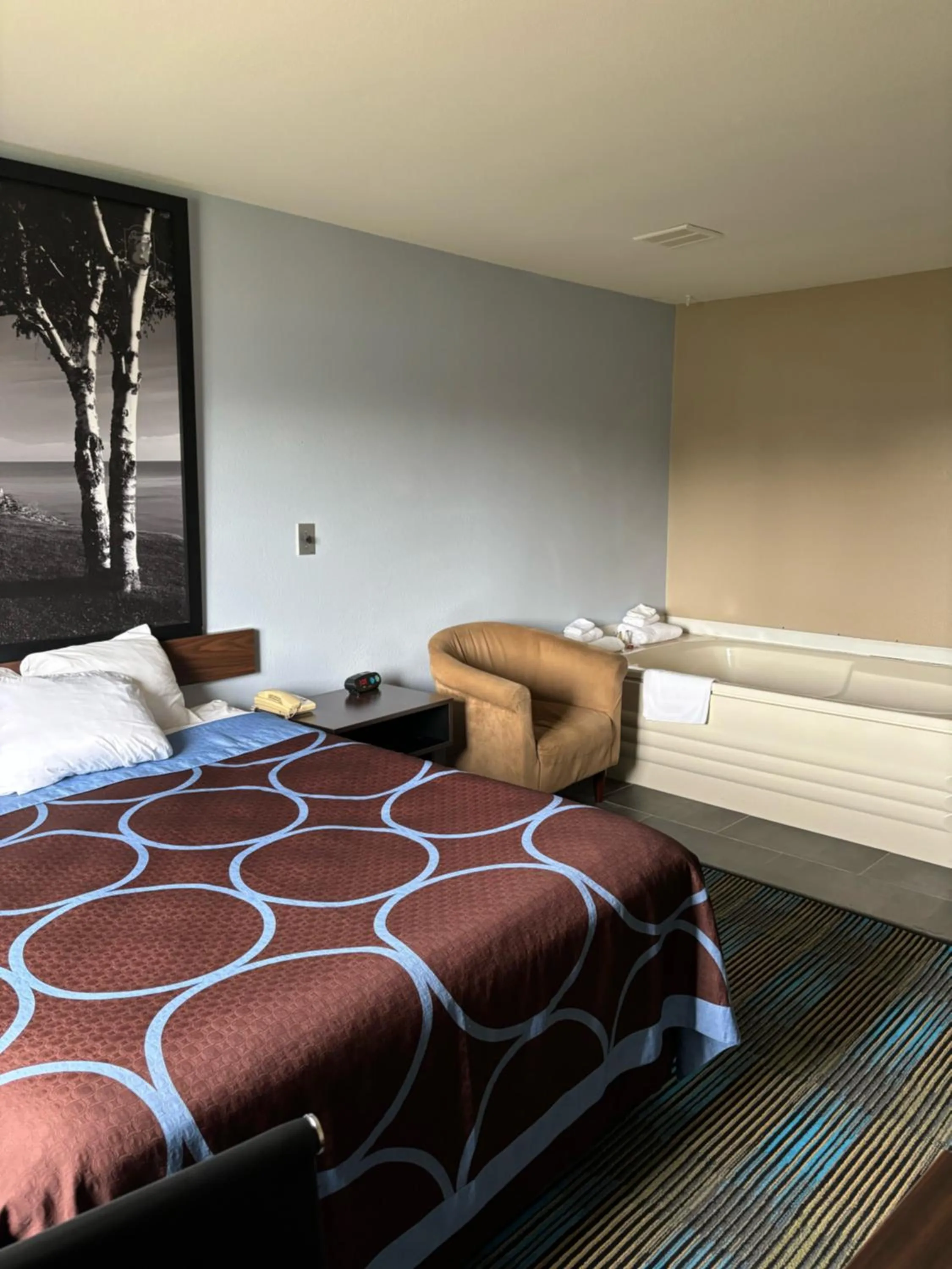 Bed in Super 8 by Wyndham Escanaba