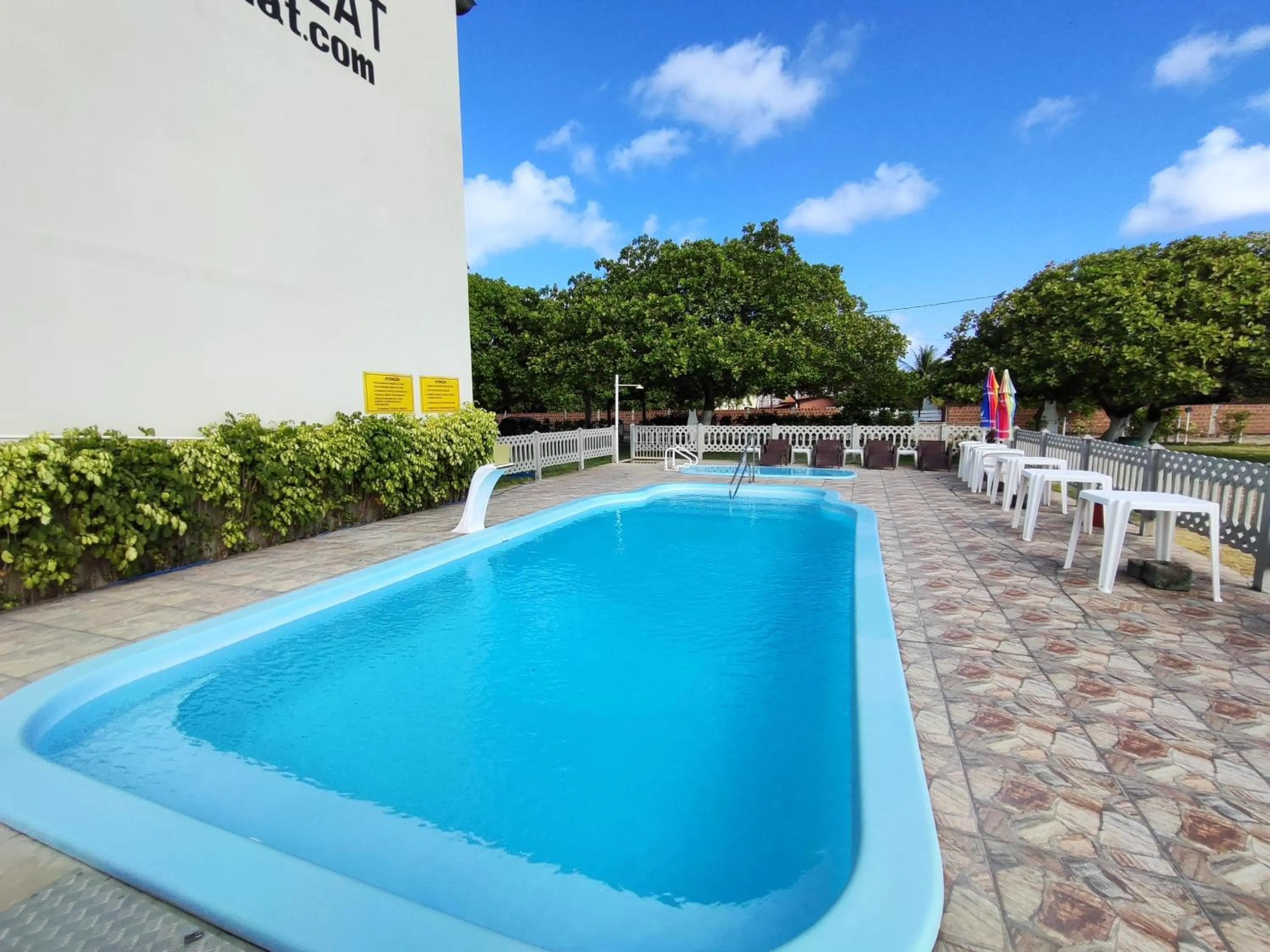 Pool view in Divinos Flat Carneiros