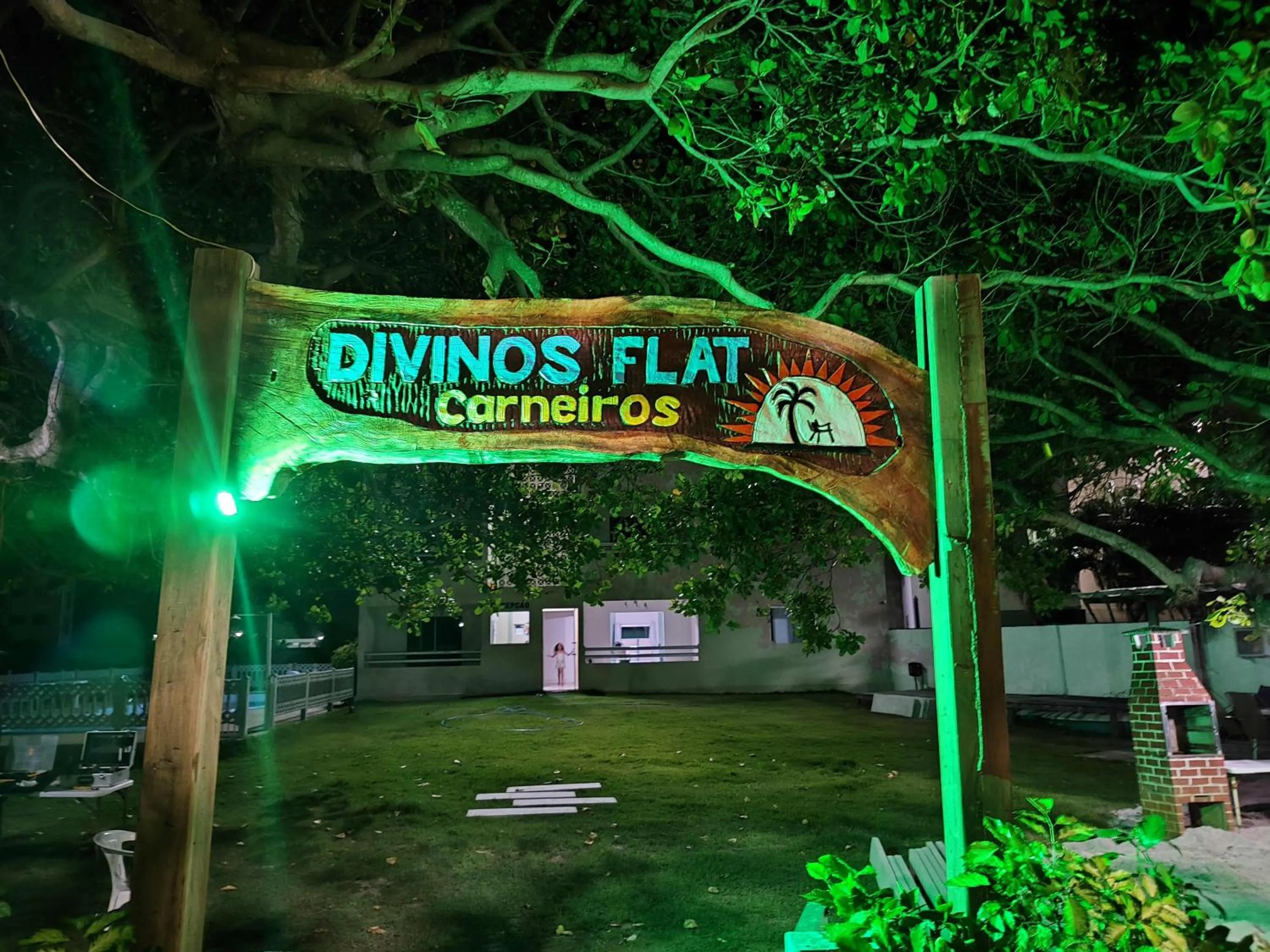 Property building in Divinos Flat Carneiros