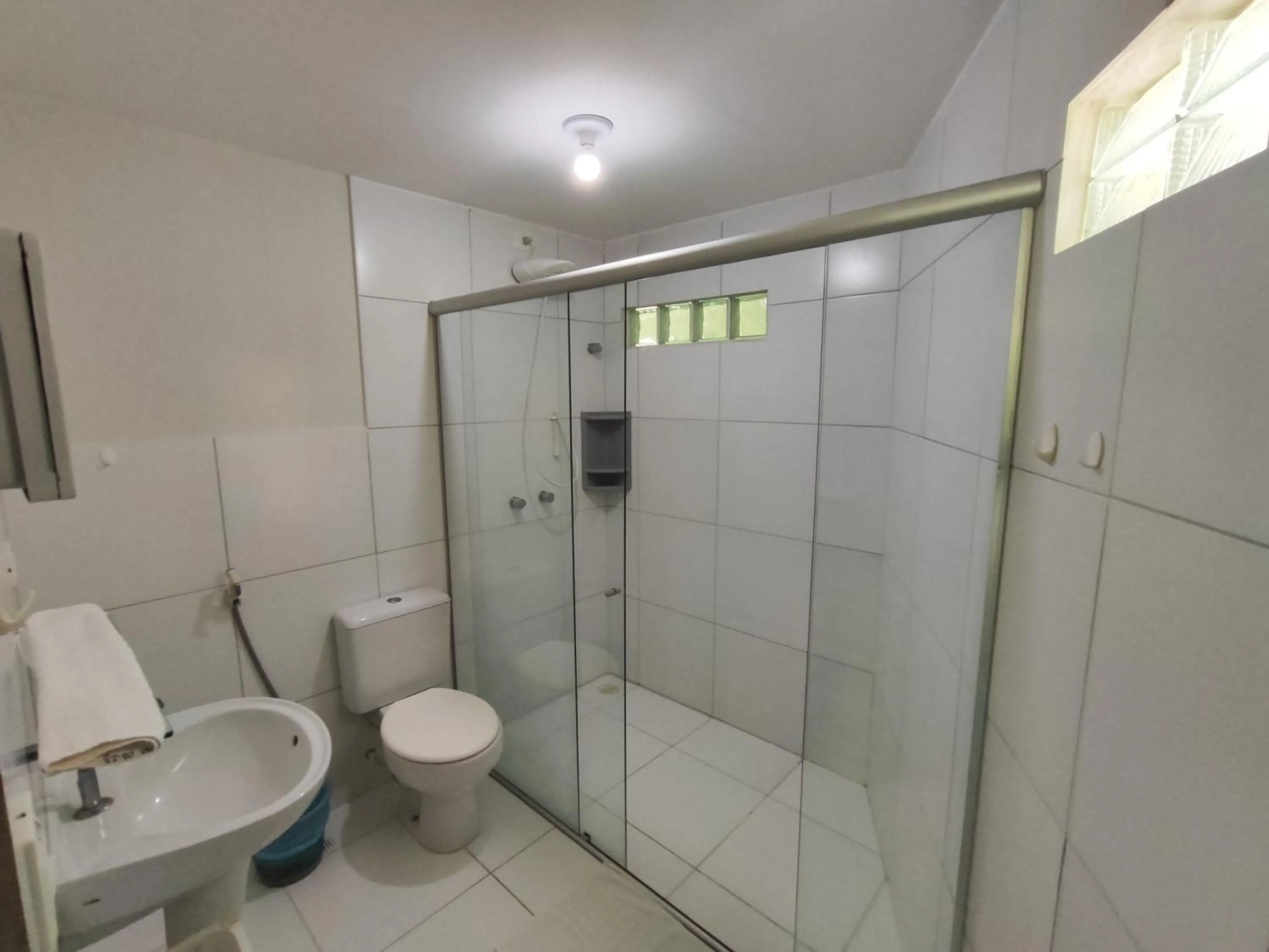 Shower in Divinos Flat Carneiros