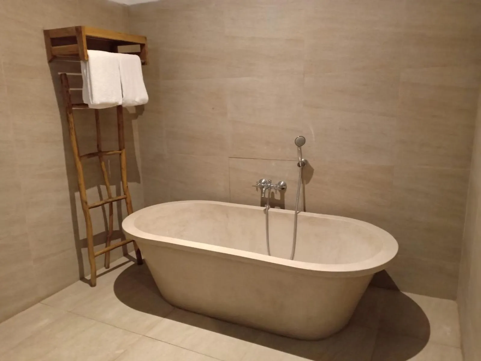 Bathroom in Puri Payogan Villa