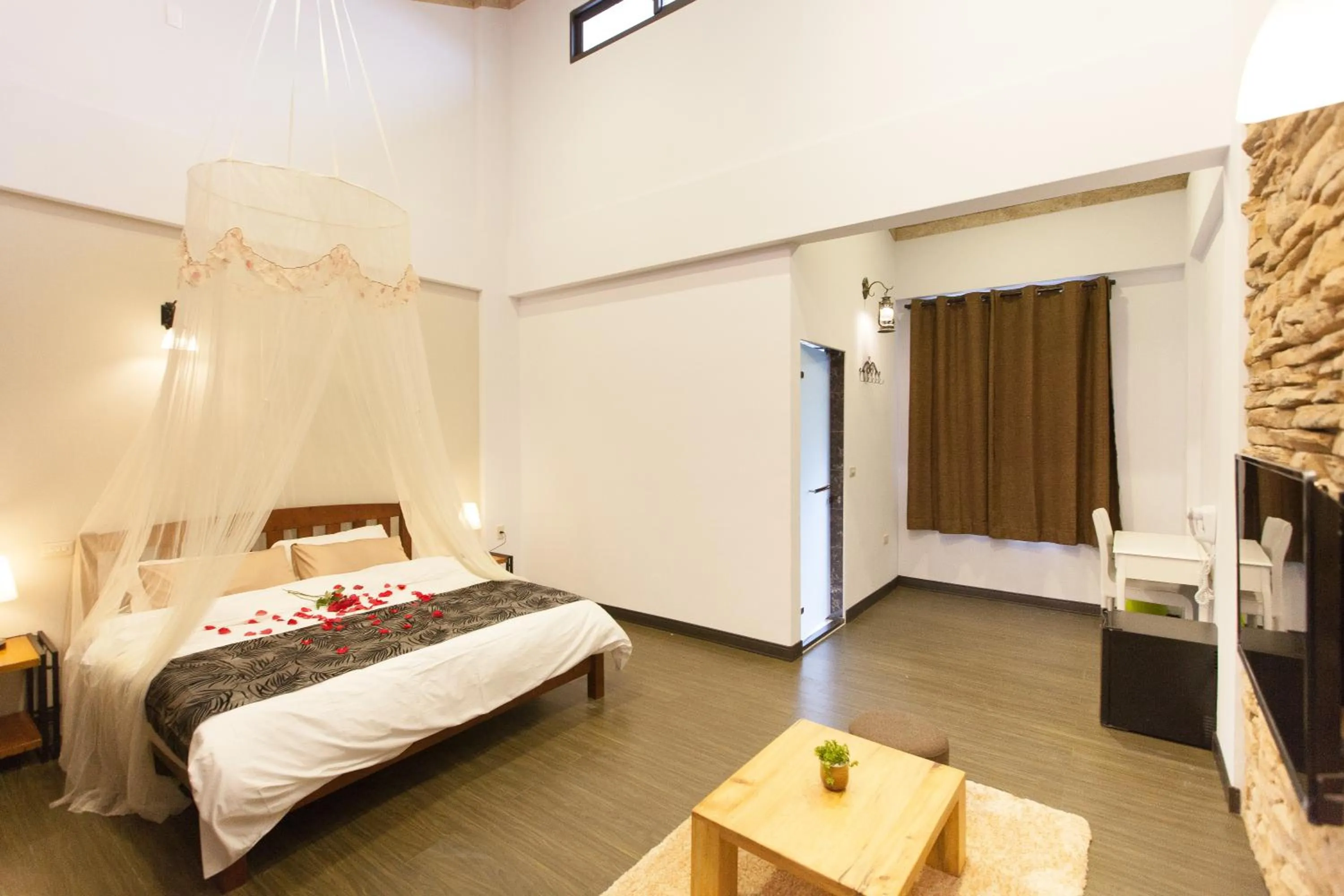 Bed in Summer Rocker Villa