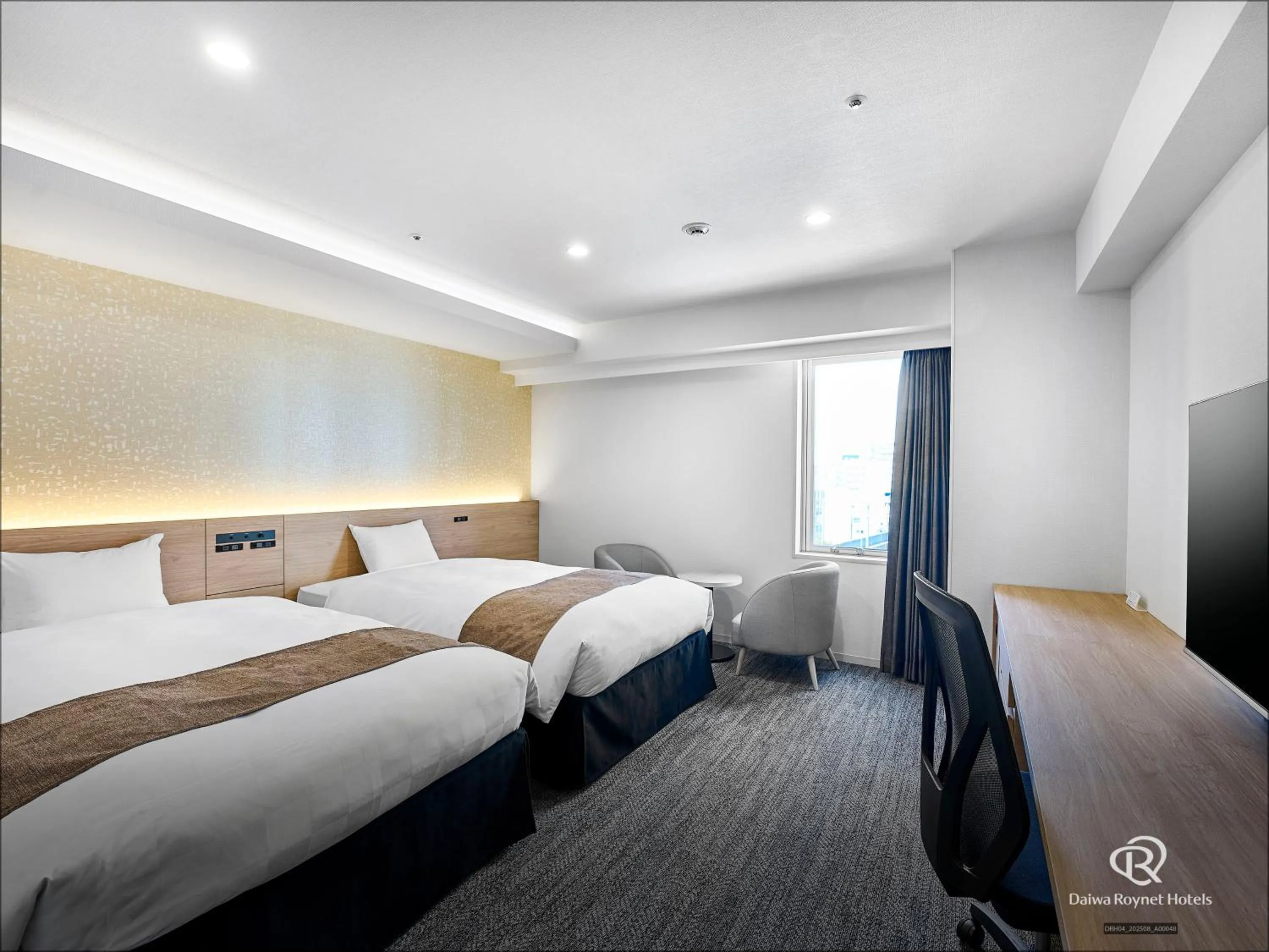 Bed in Daiwa Roynet Hotel Hamamatsu