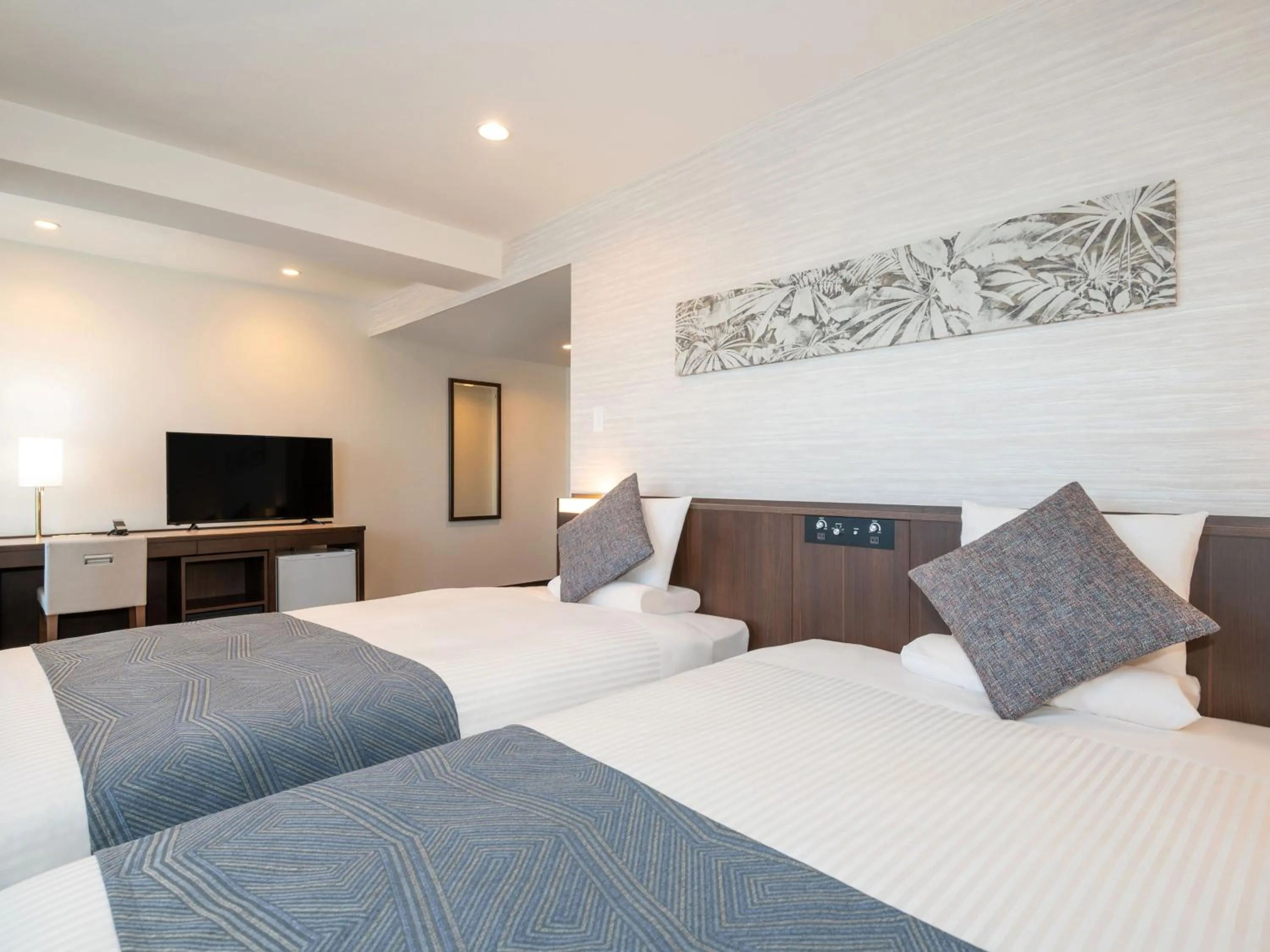 Photo of the whole room, Bed in ART HOTEL Miyazaki Sky Tower