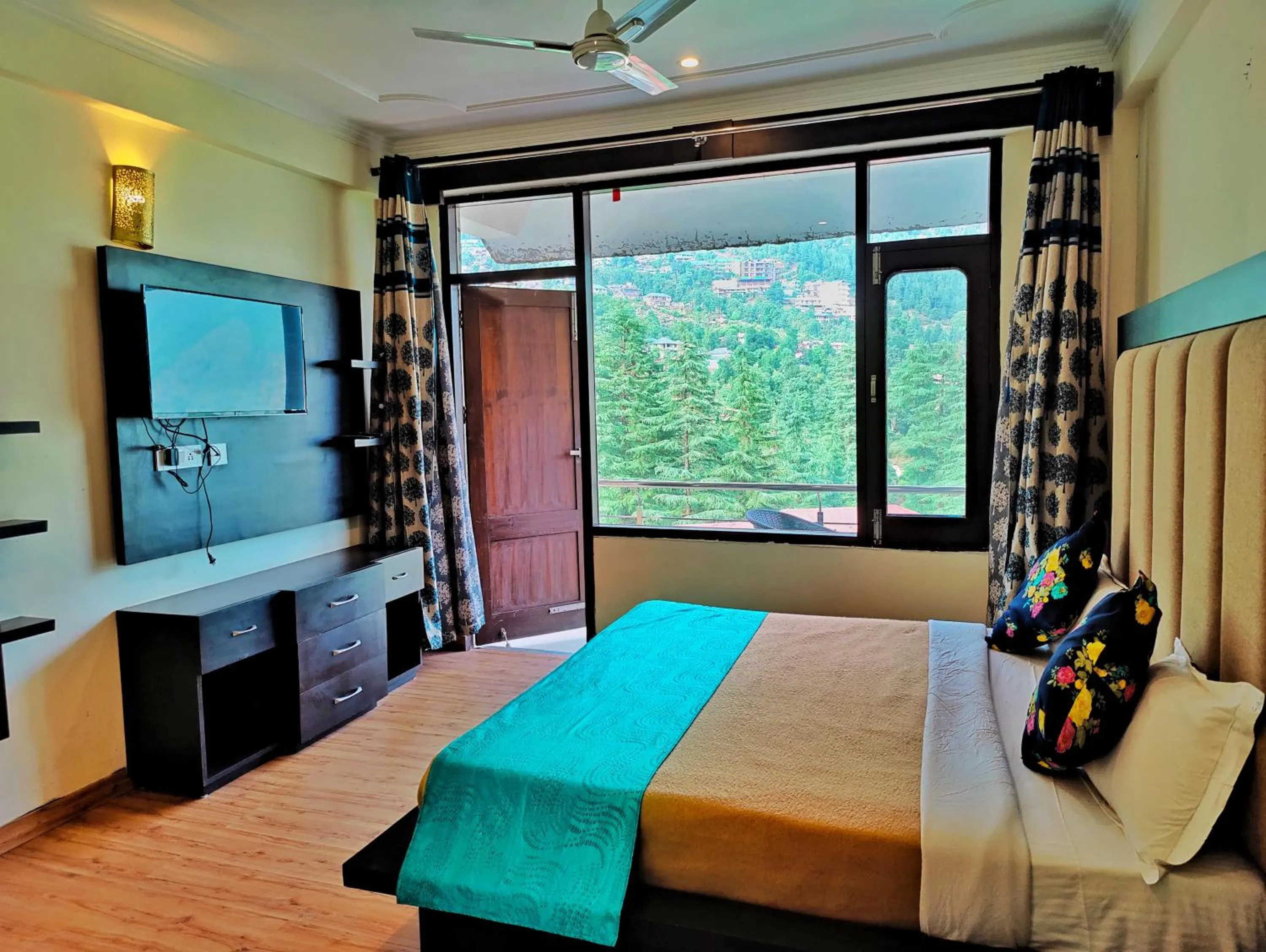 Bedroom, Bed in Gagan Resorts
