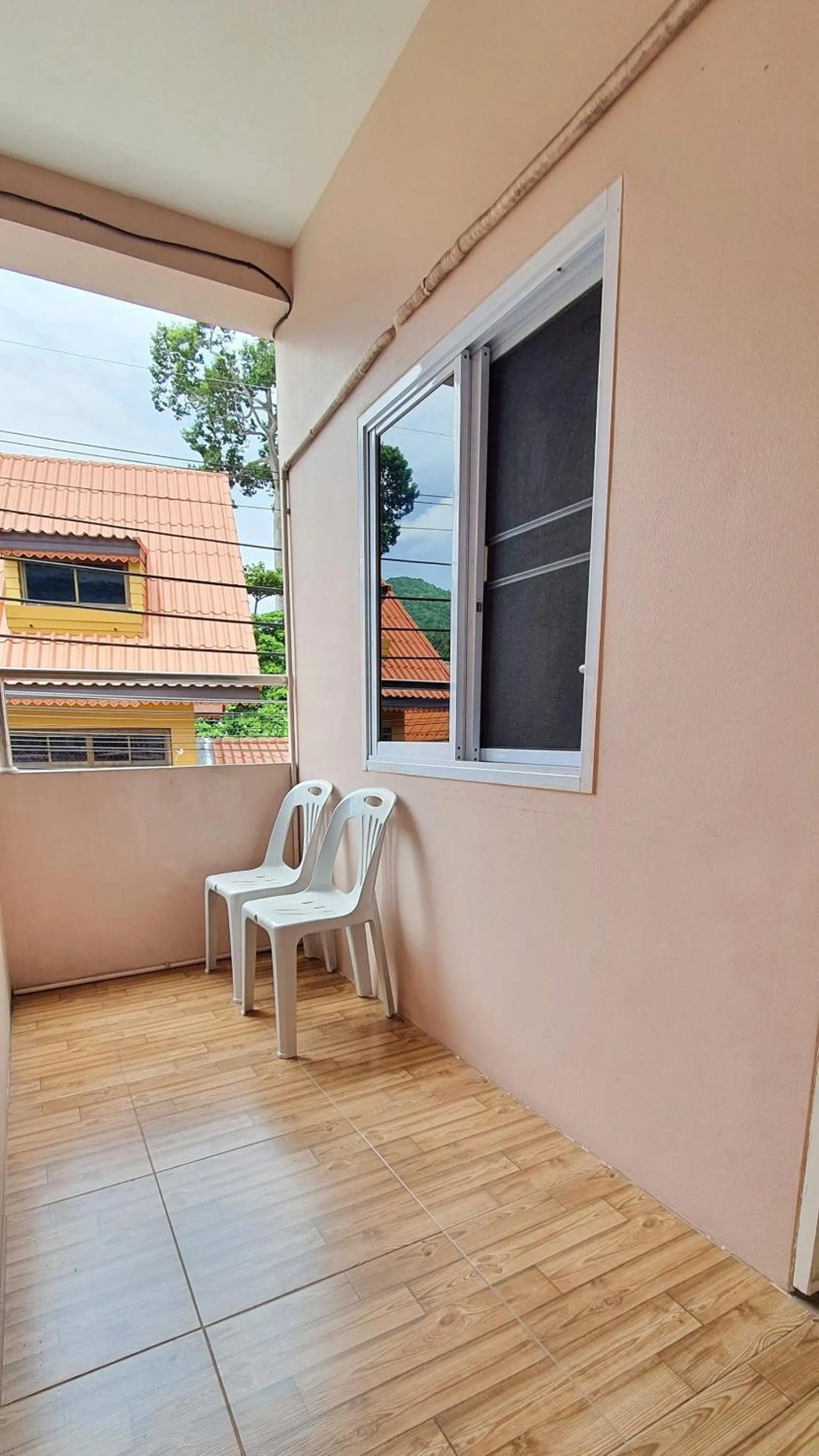 Balcony/Terrace in Sairee Center Guest House