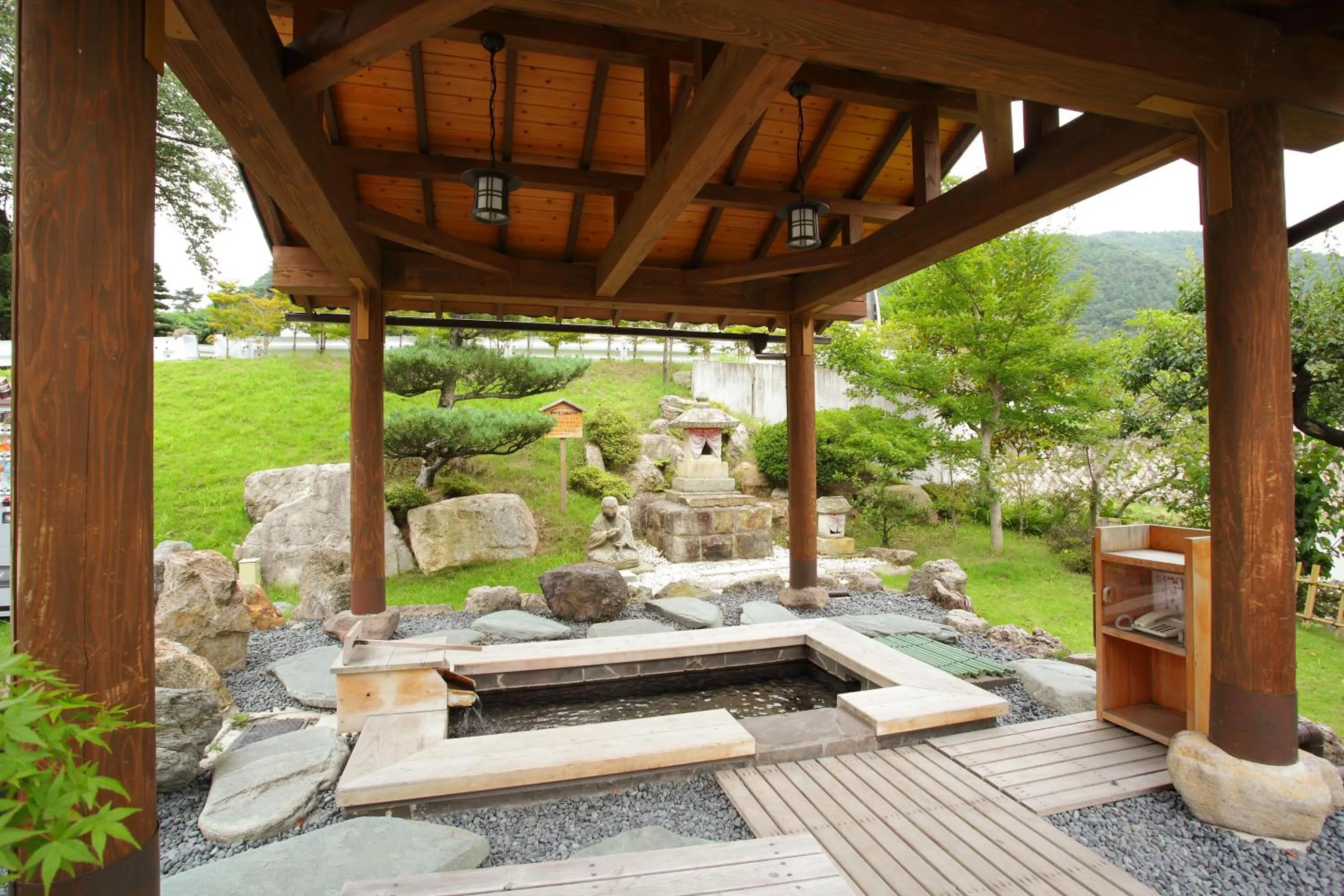 Hot Spring Bath in Yoshikawaya