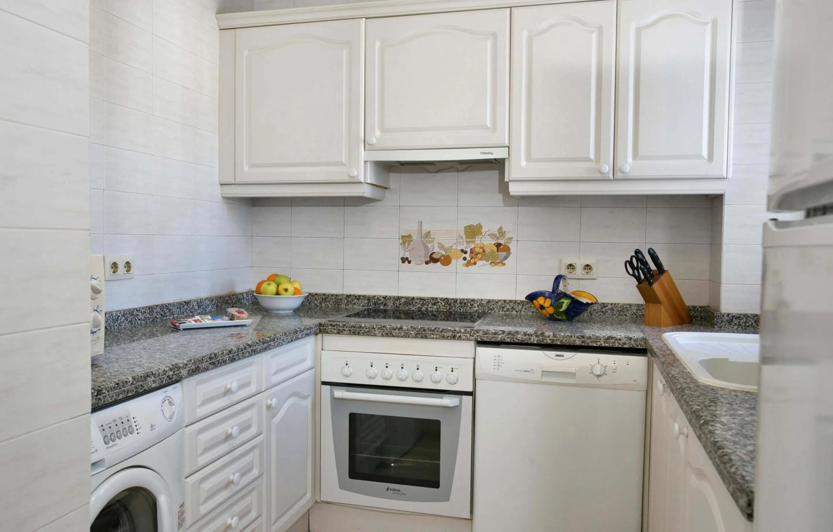 Kitchen or kitchenette in Ona Club Bena Vista