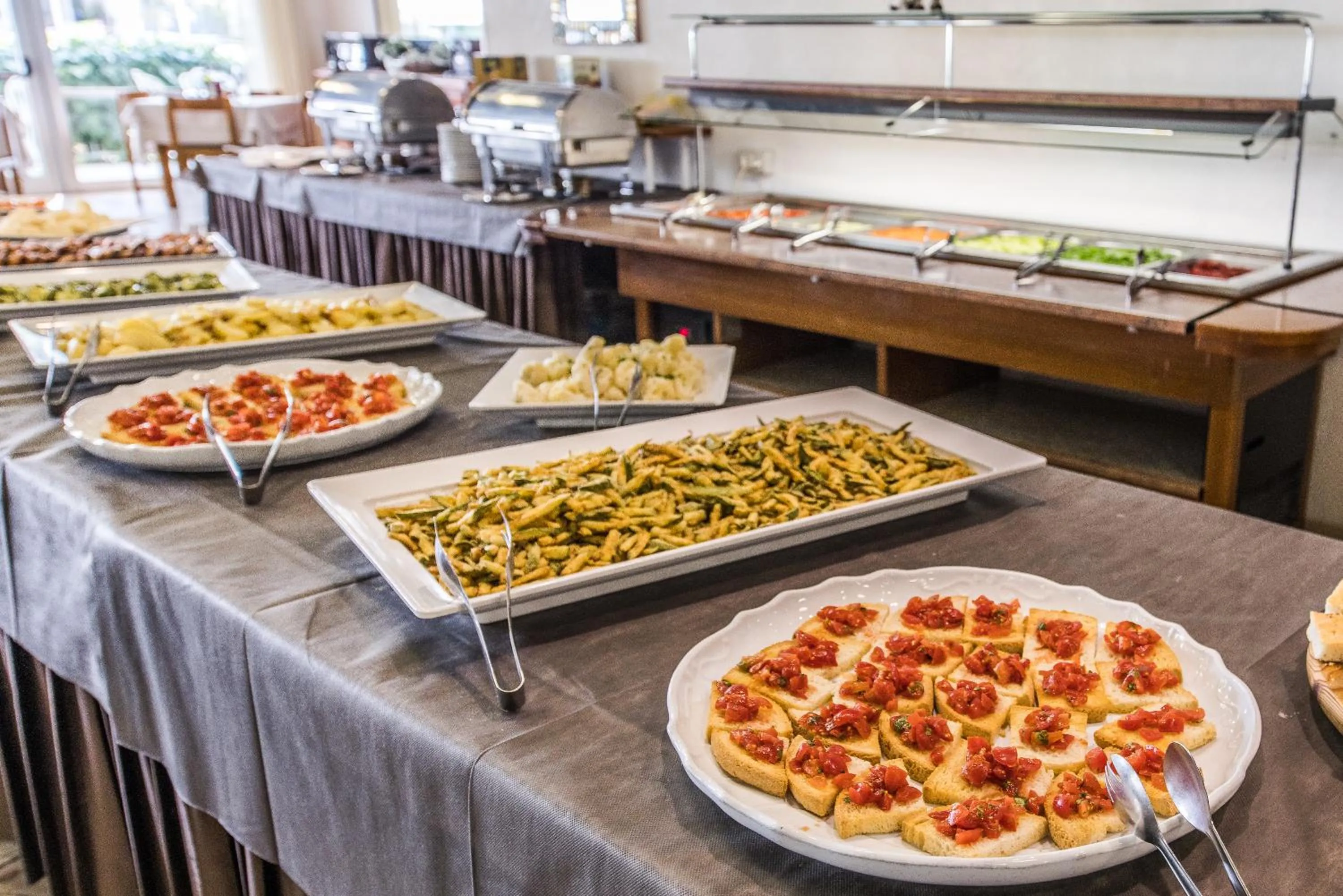 Restaurant/places to eat in Hotel Stacchini