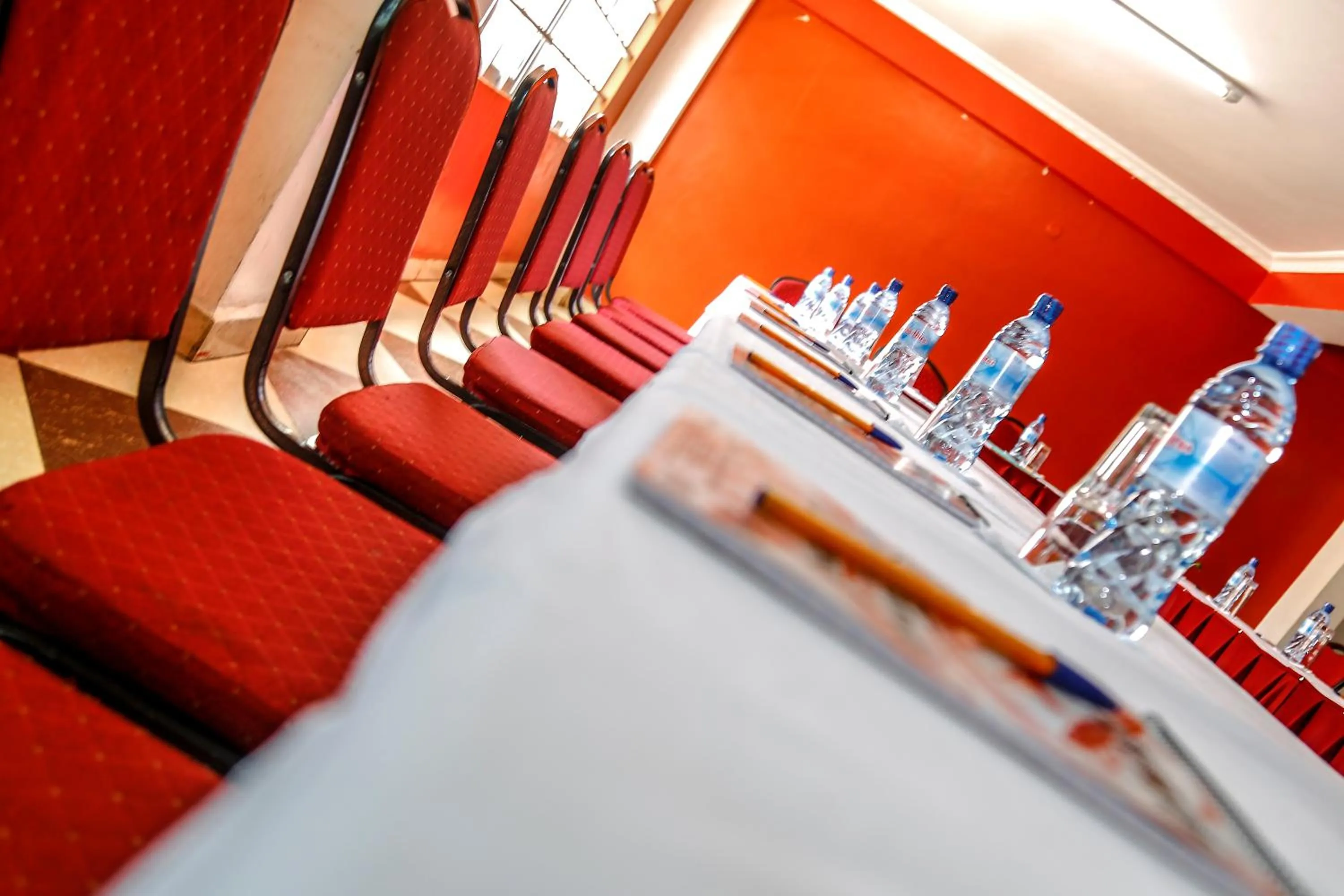 Meeting/conference room in Decasa Hotel
