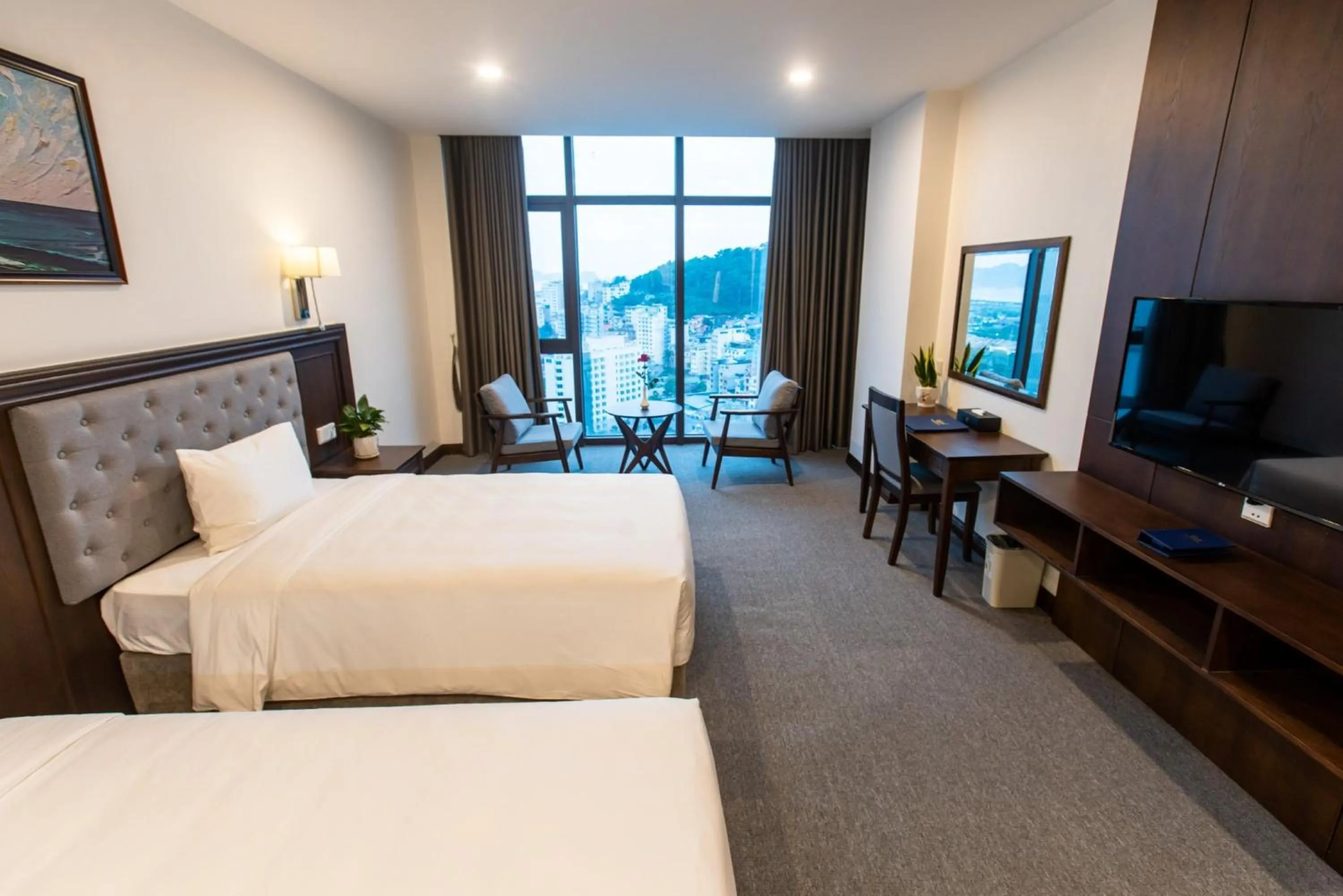 Photo of the whole room, Bed in Peace Hotel Hạ Long