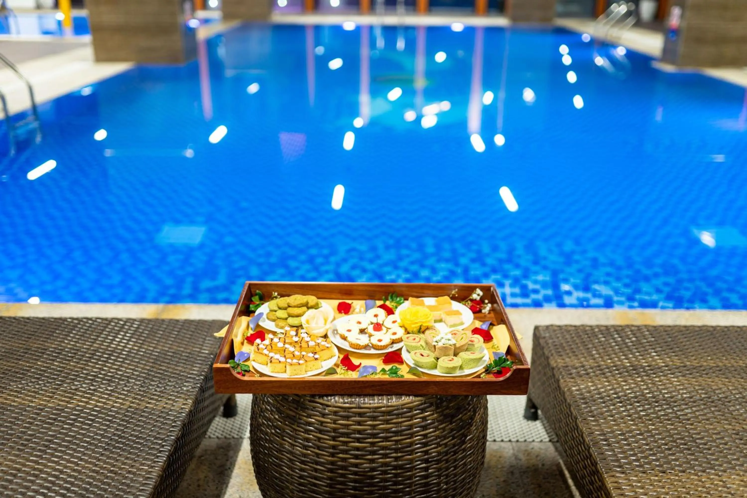 Swimming pool in Peace Hotel Hạ Long