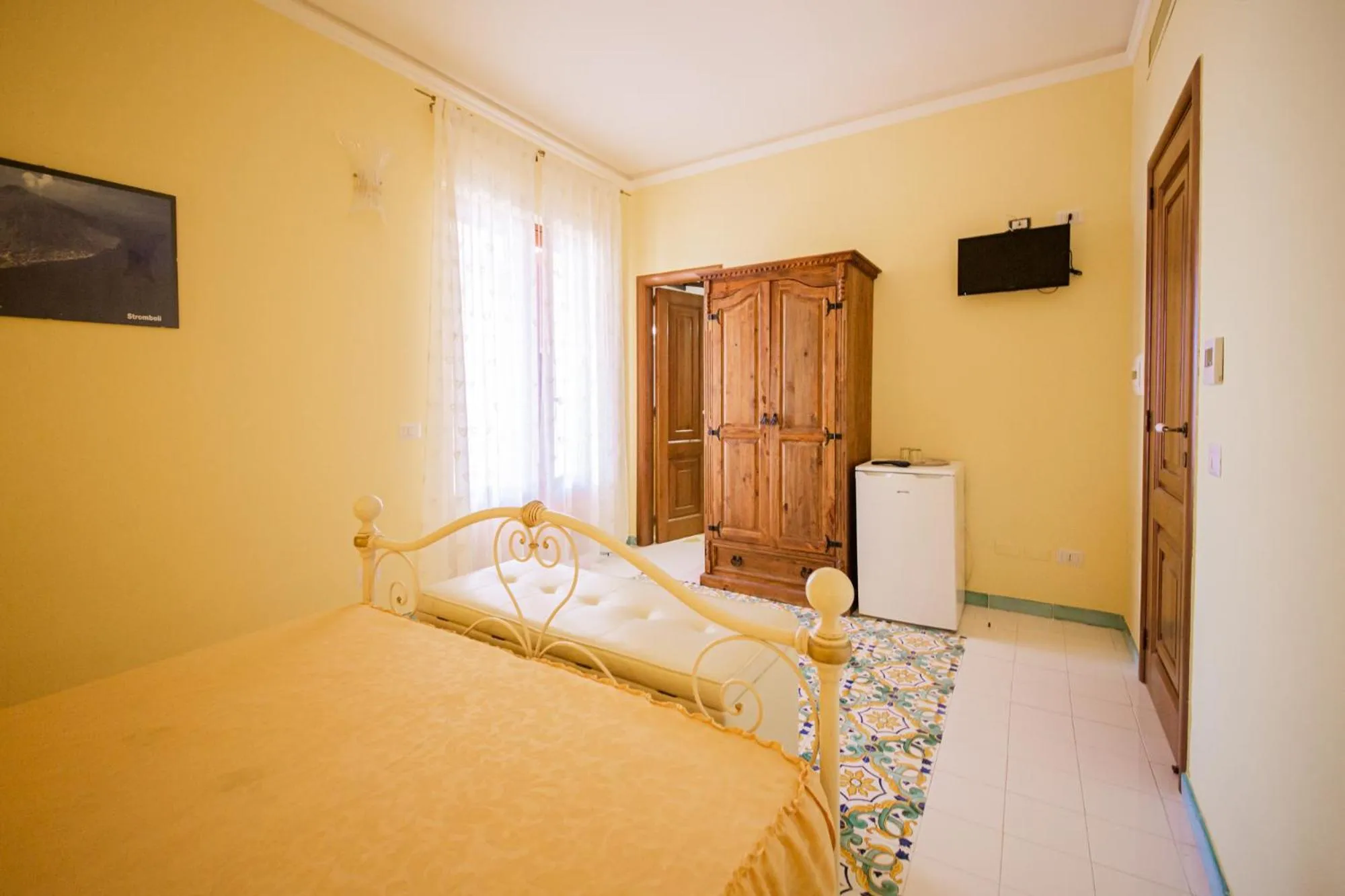 Bed in B&B Villa Maristella