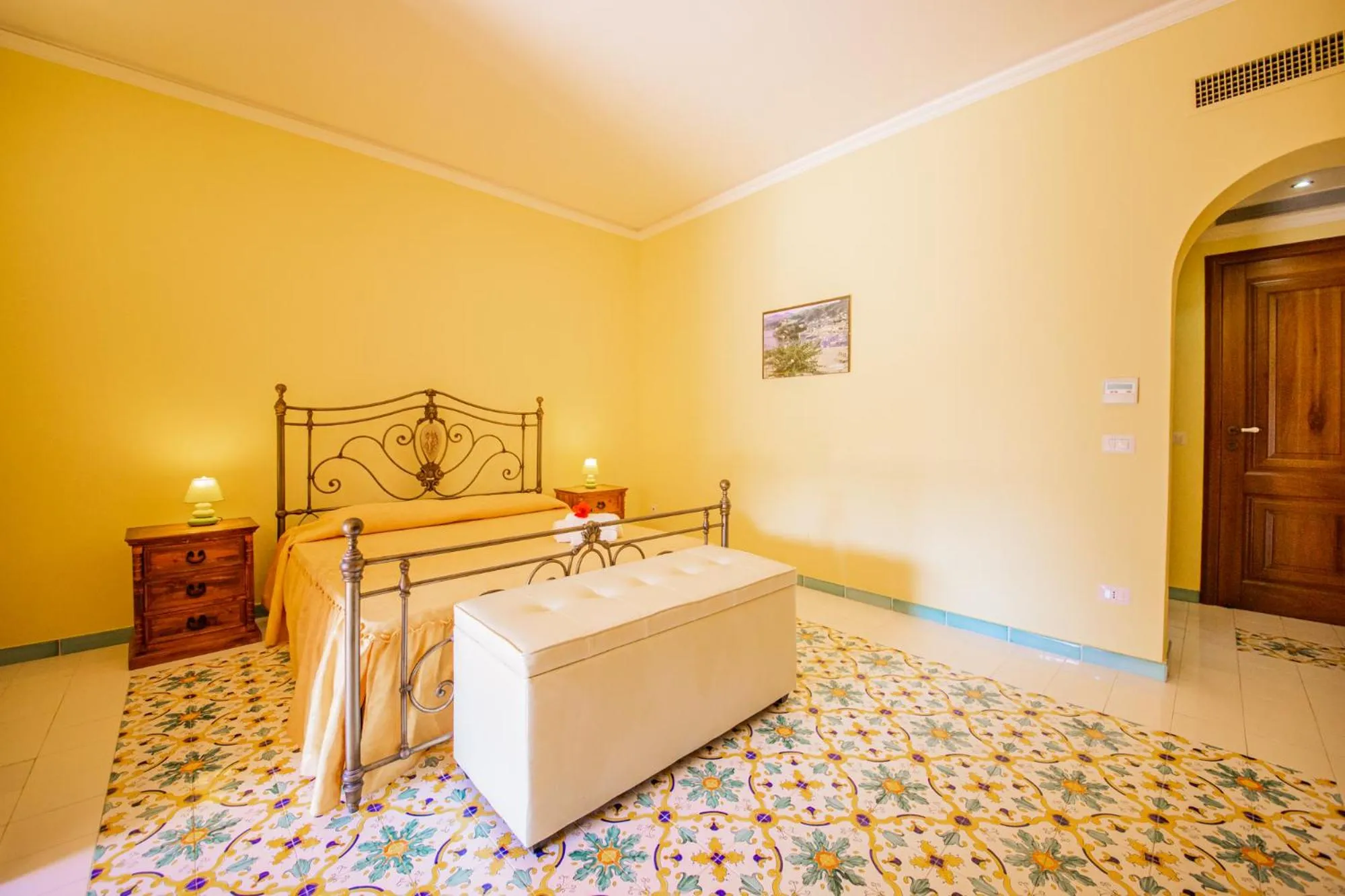 Bed in B&B Villa Maristella