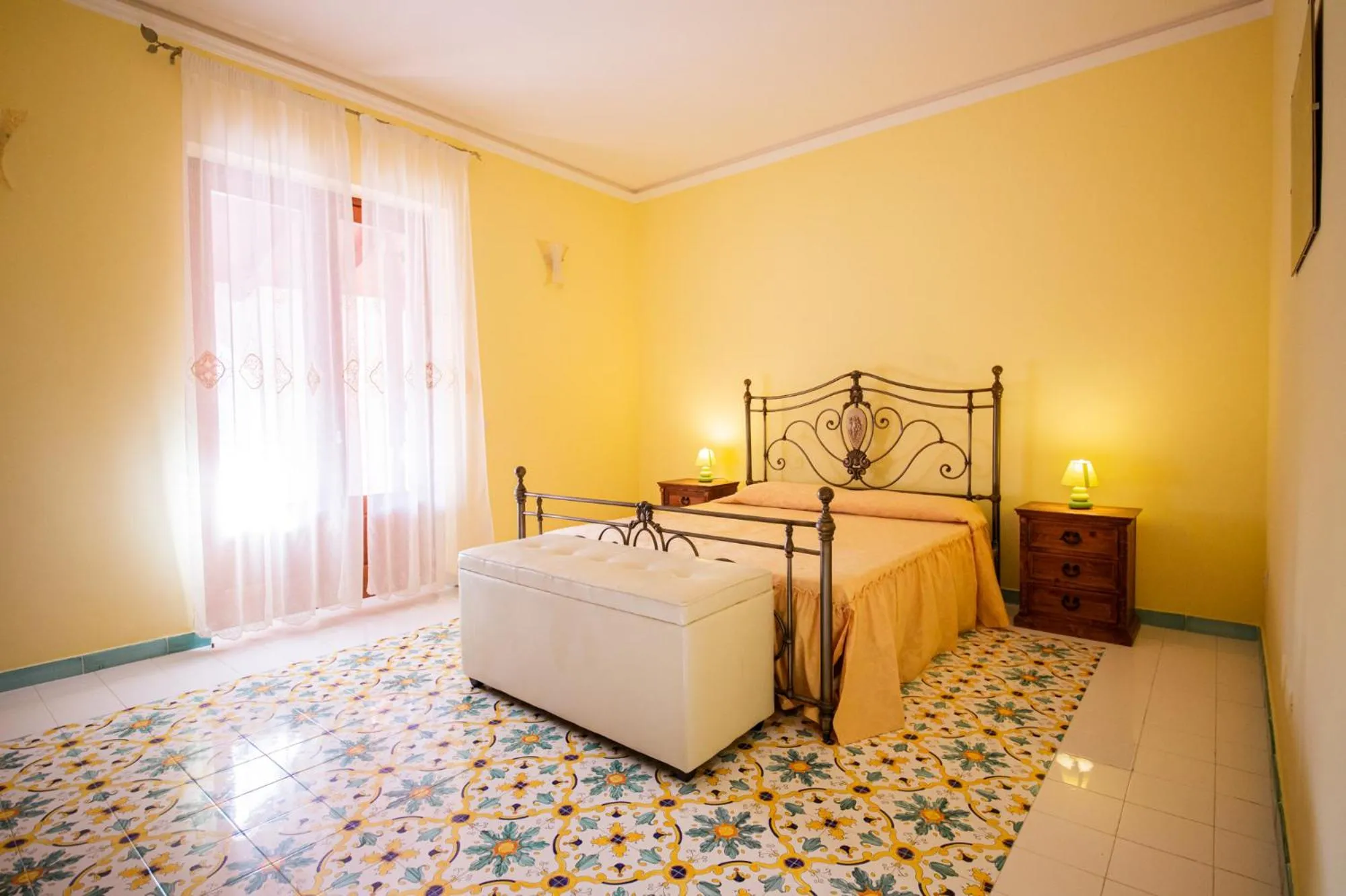 Bed in B&B Villa Maristella