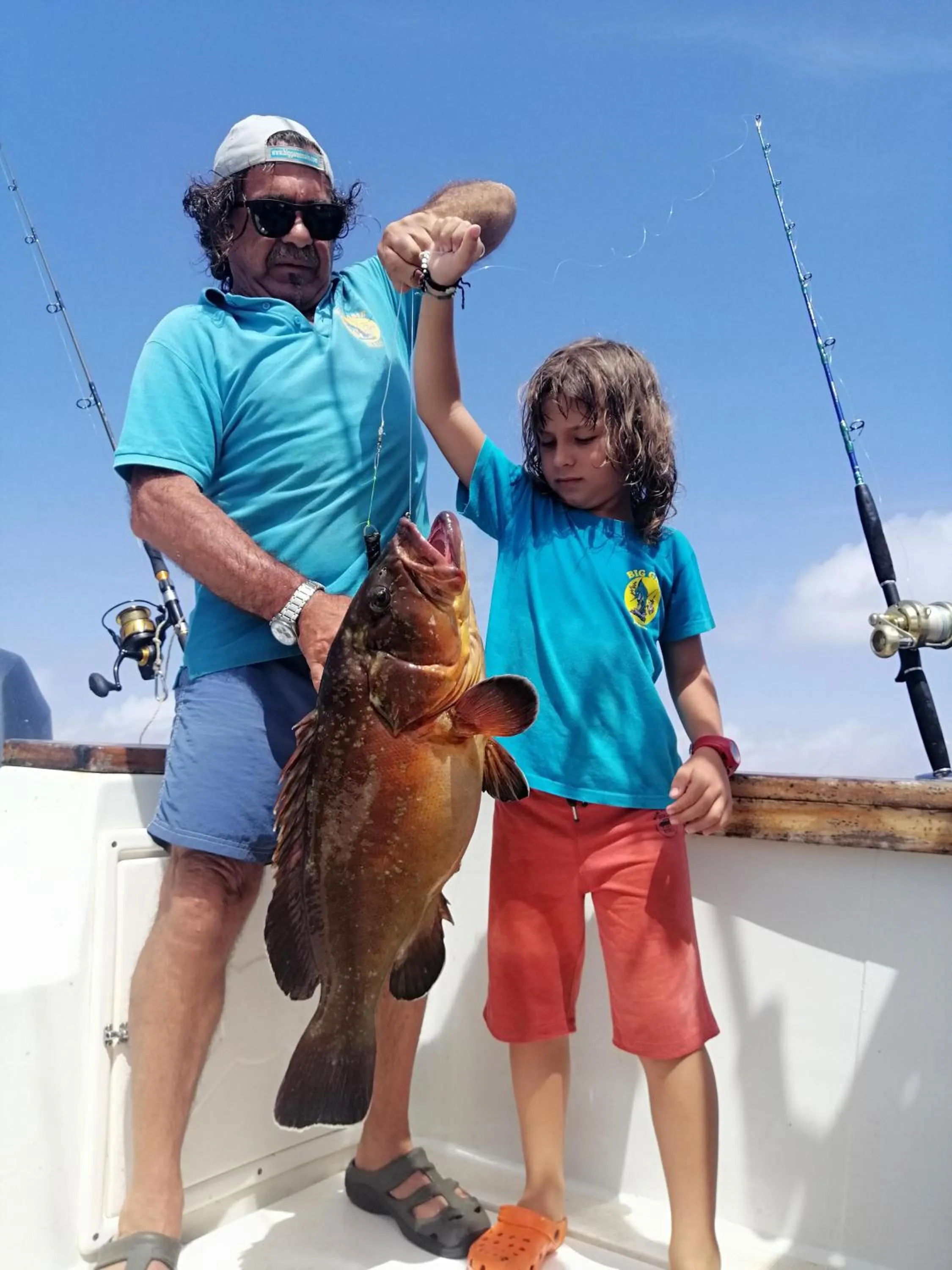 Fishing in Pensão Big Game Maio Vila do Maio