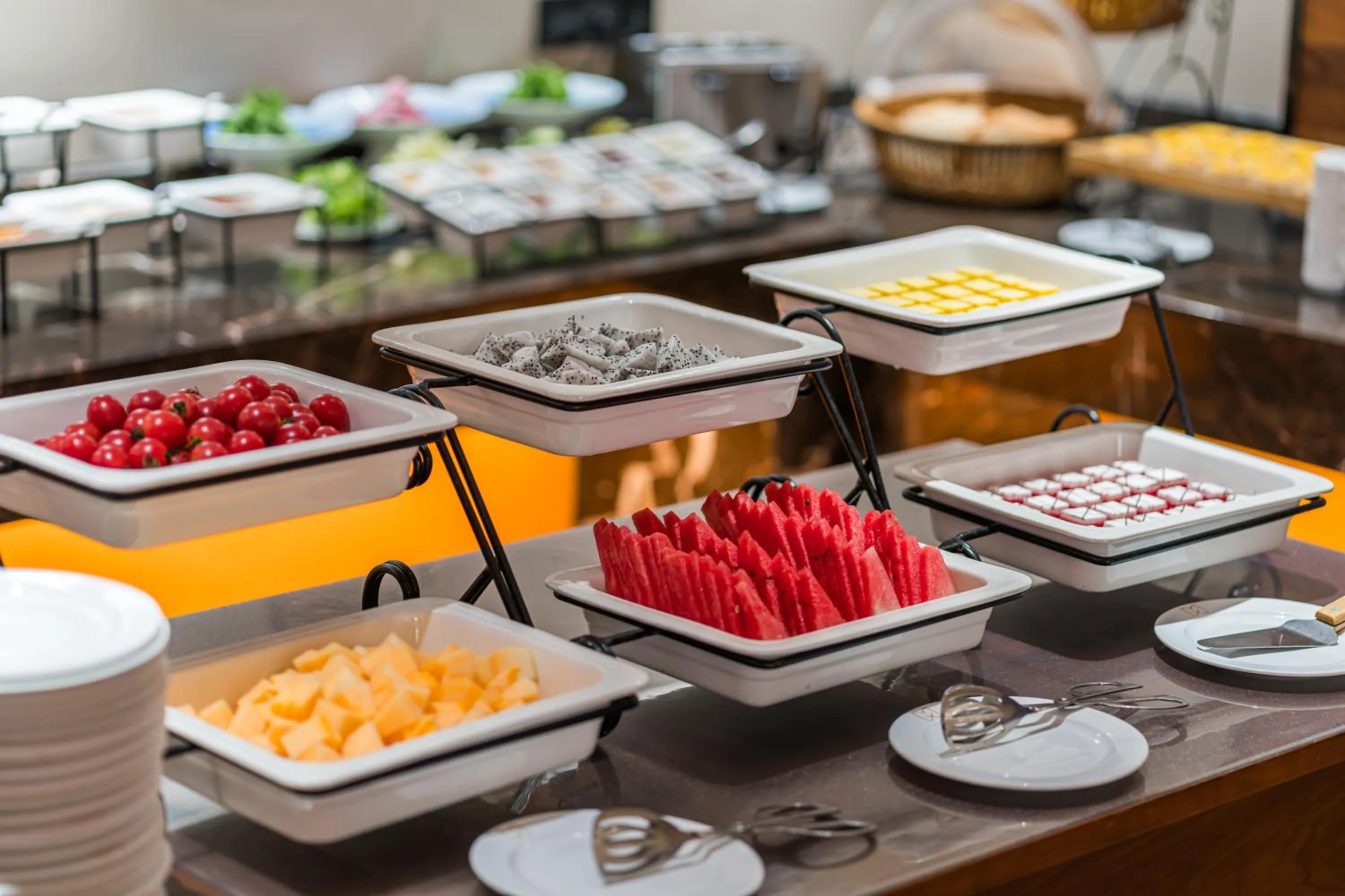 Restaurant/places to eat in GeMei Hotel Luoyang Longmen High-speed Railway Station