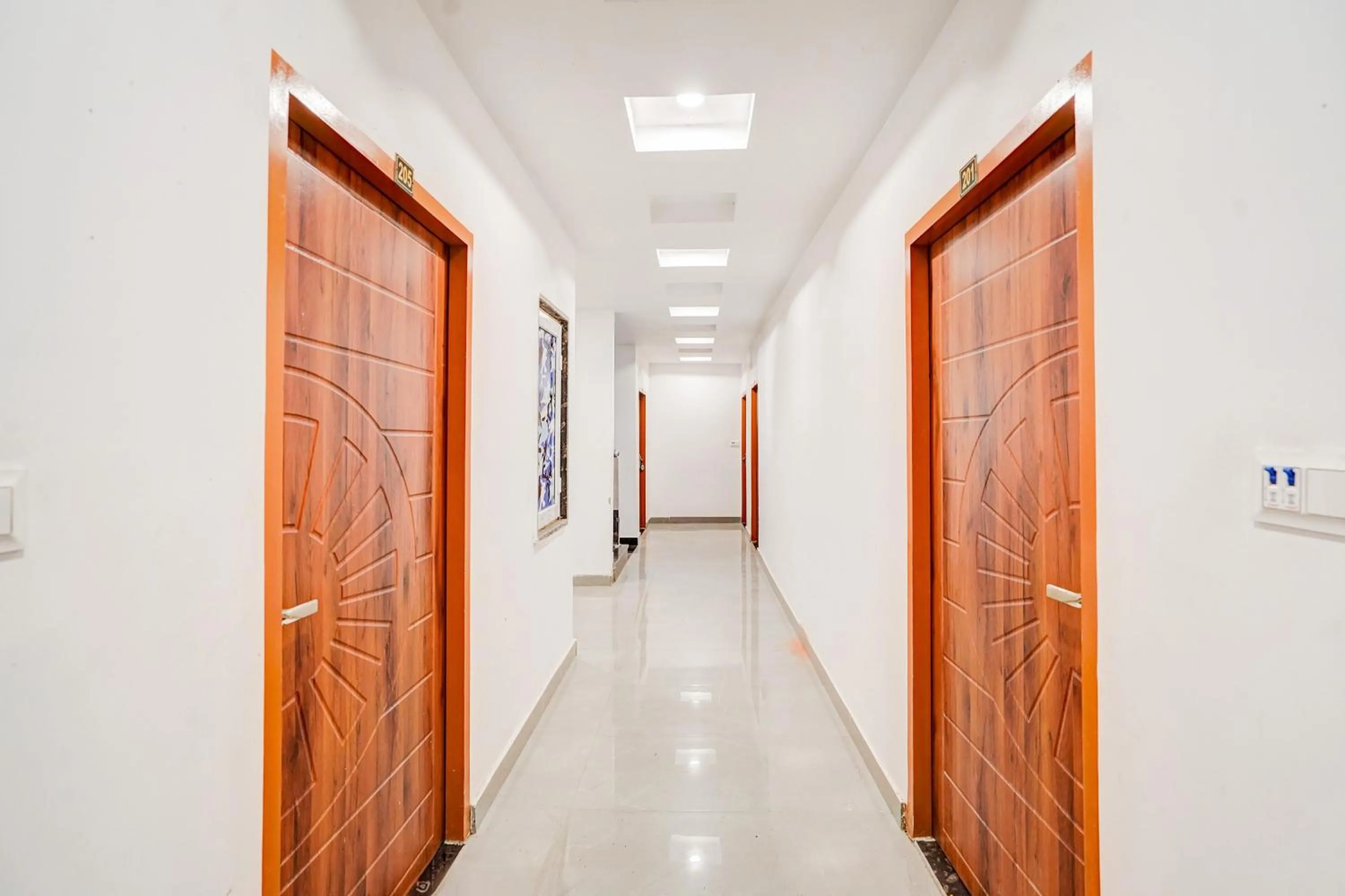 Lobby or reception in Hotel O Sunrakh Road Vrindavan Formerly Ganga Residency