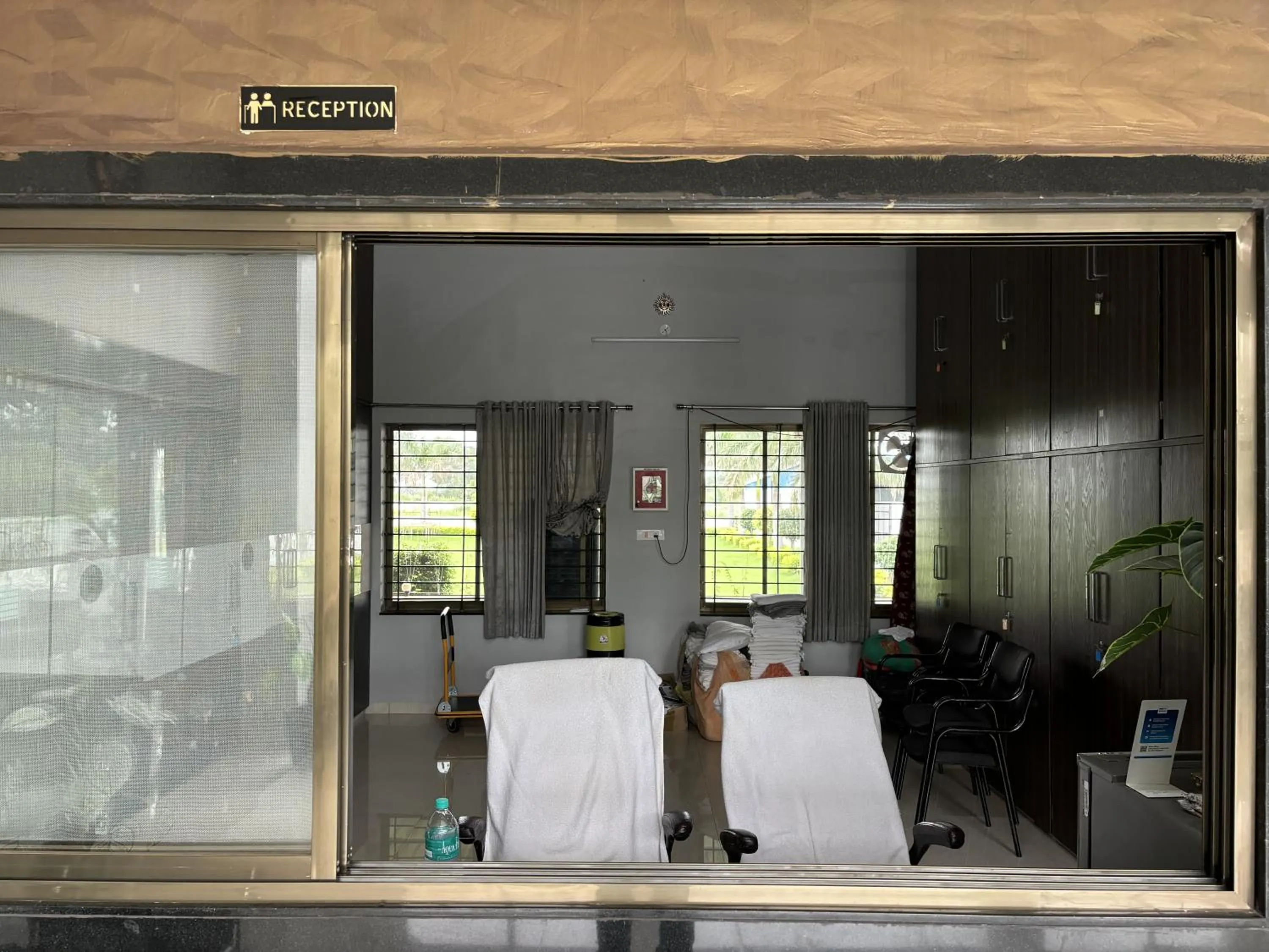 Lobby or reception in HOTEL MUSHAK by BAPPA PALACE