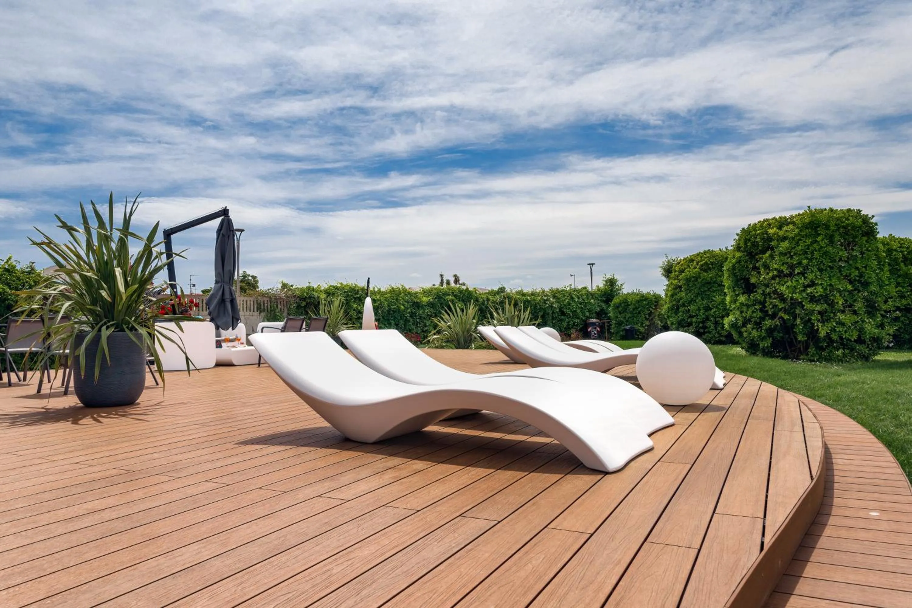 Swimming pool in Hotel Baya - in centro, sul mare